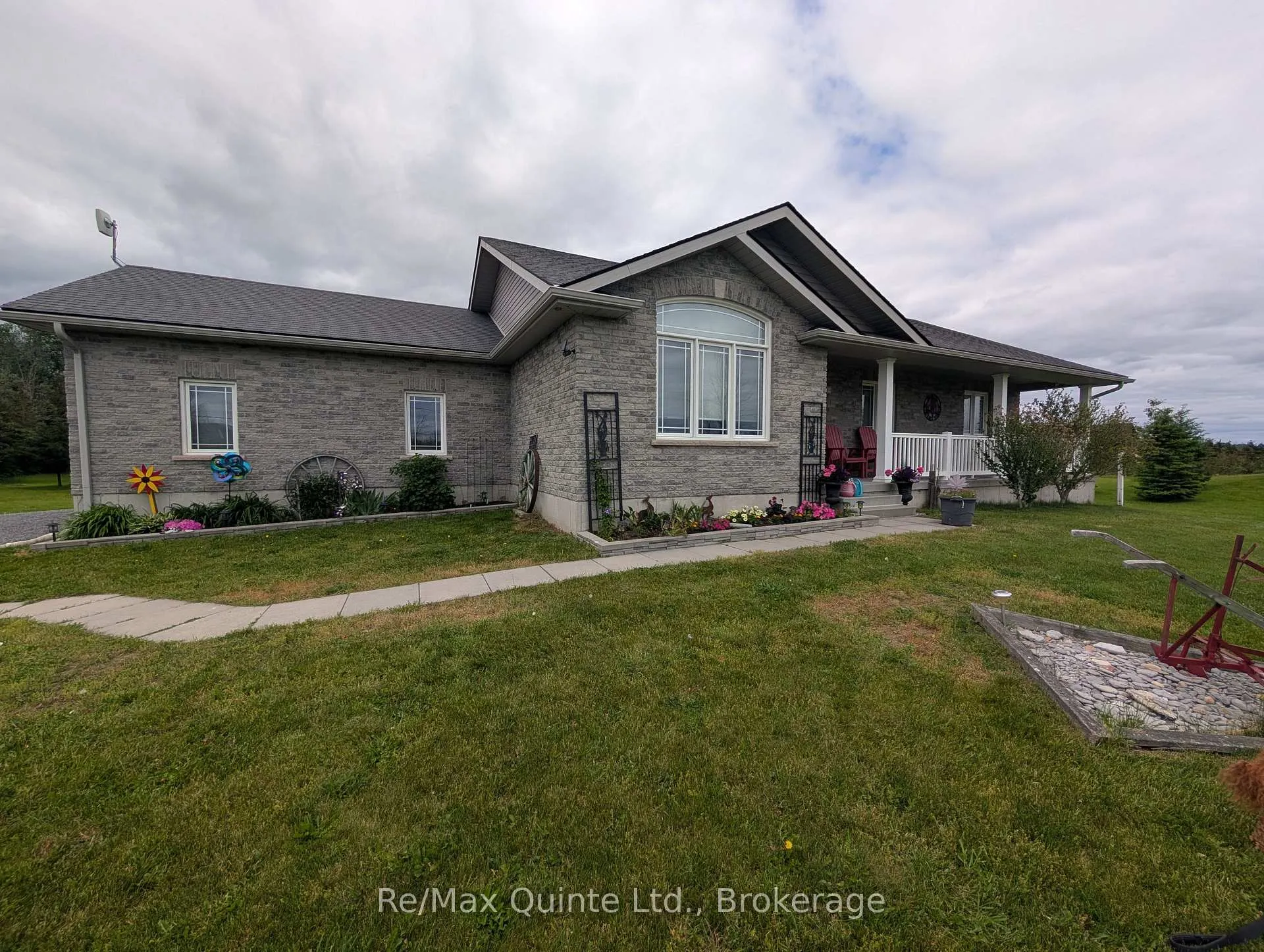 Photo 1 of 355 Mitchells Crossroad, Prince Edward County, North Marysburg Ward — HOMEH