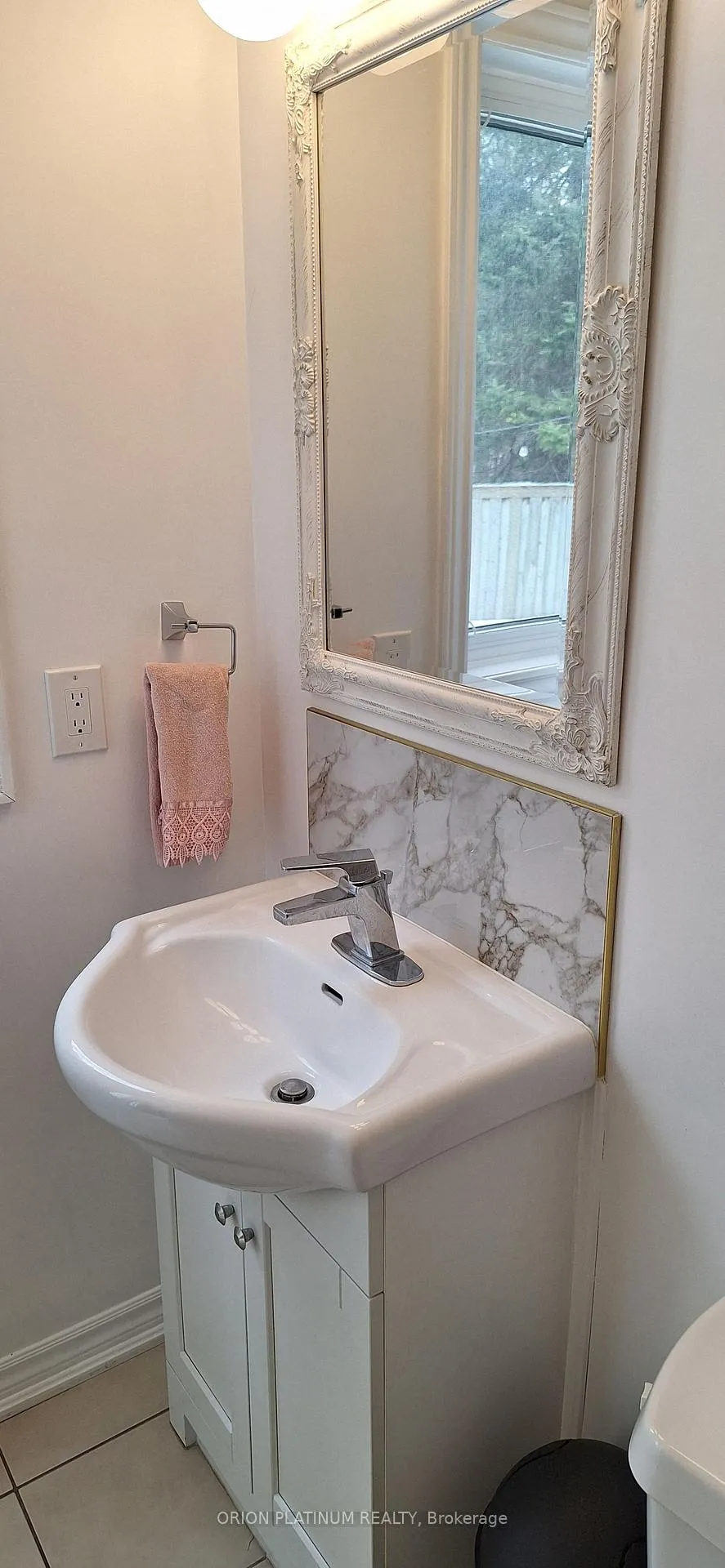Photo 10 of 33 Arcadia Road, Wasaga Beach — HOMEH