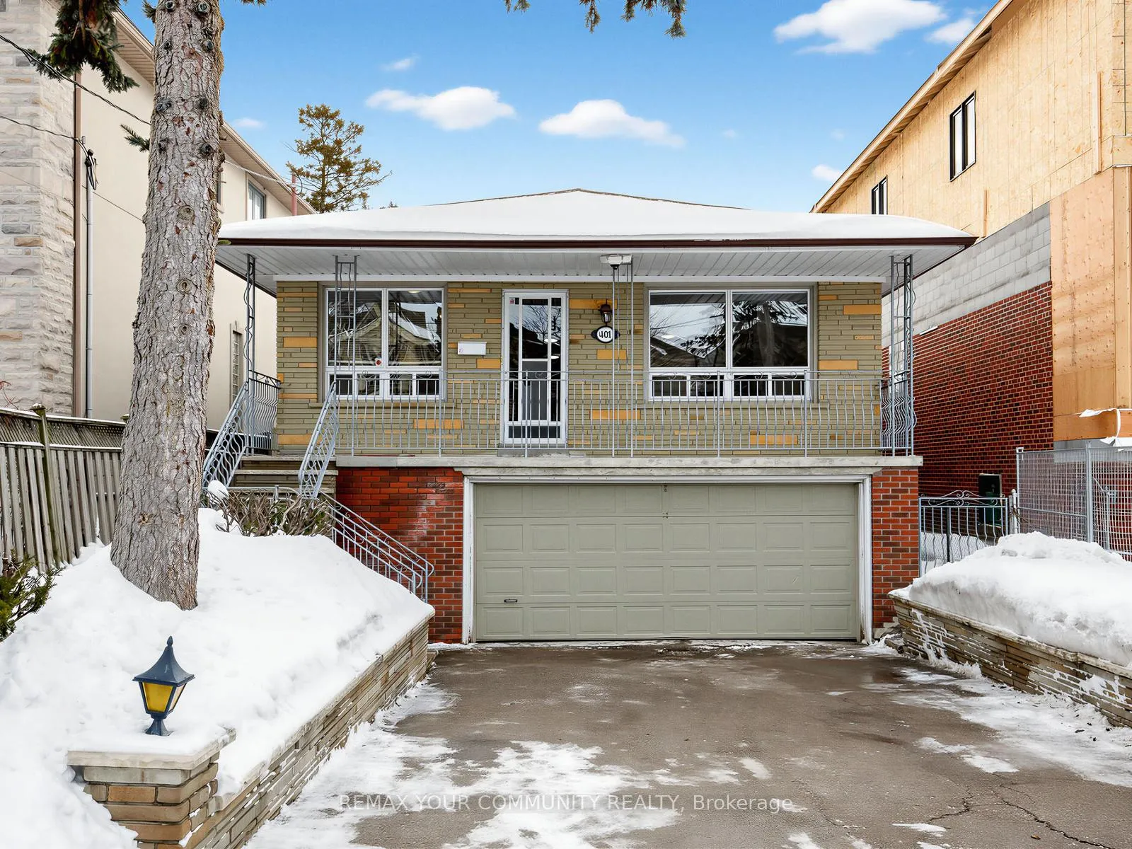 Photo 2 of 401 Melrose Avenue, Toronto, Bedford Park-Nortown — HOMEH