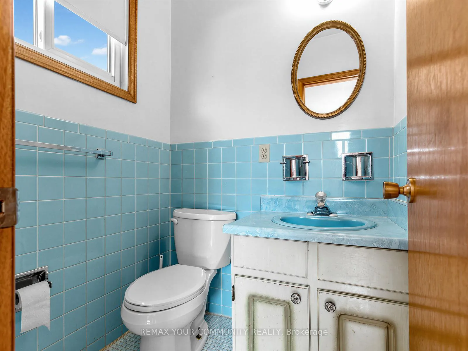 Photo 20 of 401 Melrose Avenue, Toronto, Bedford Park-Nortown — HOMEH