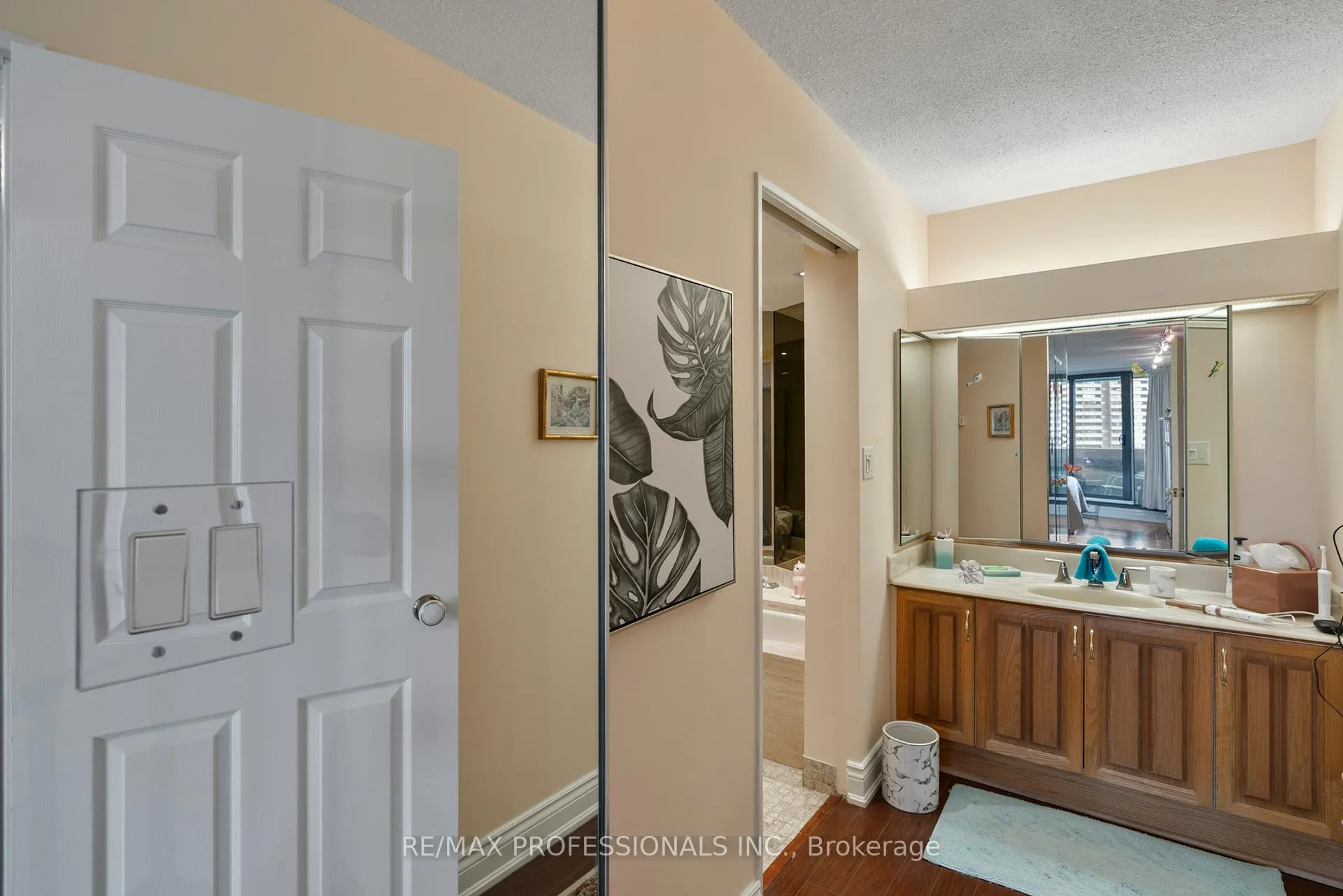 Photo 17 of Unit 808, 2000 Islington Avenue, Etobicoke, Kingsview Village-The Westway — HOMEH