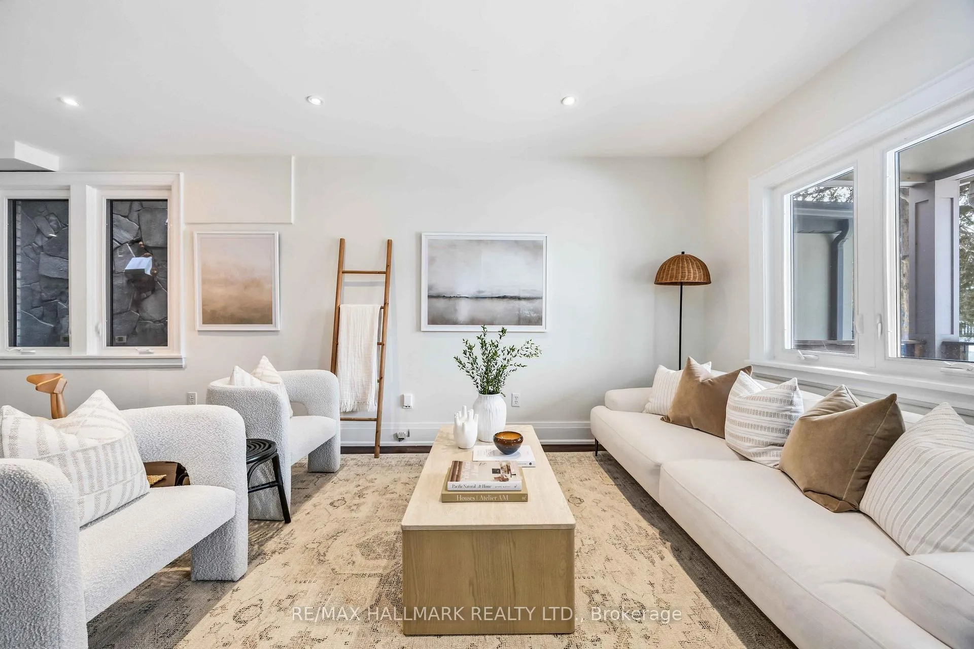 Photo 1 of 95 Chisholm Avenue, Toronto, Woodbine-Lumsden — HOMEH