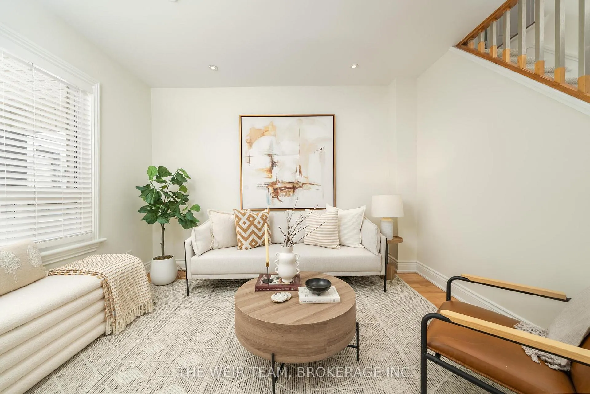Photo 5 of 10 Eldon Avenue, Toronto, Crescent Town — HOMEH