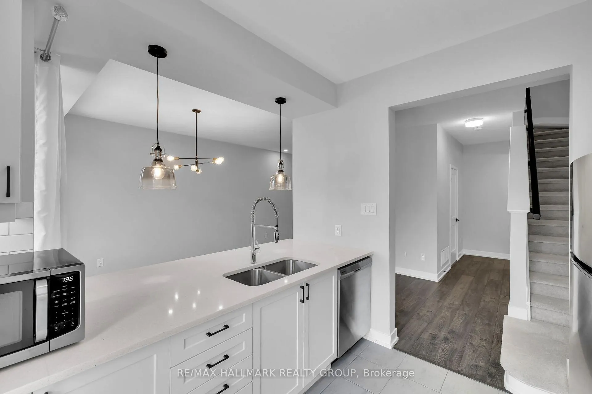 Photo 20 of 233 Anyolite Private, Ottawa, Barrhaven - Heritage Park — HOMEH