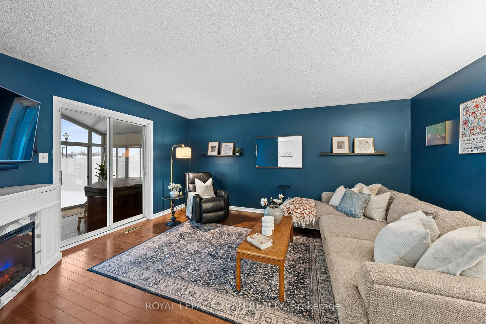 Photo 7 of 230 Allan Street, Smiths Falls — HOMEH
