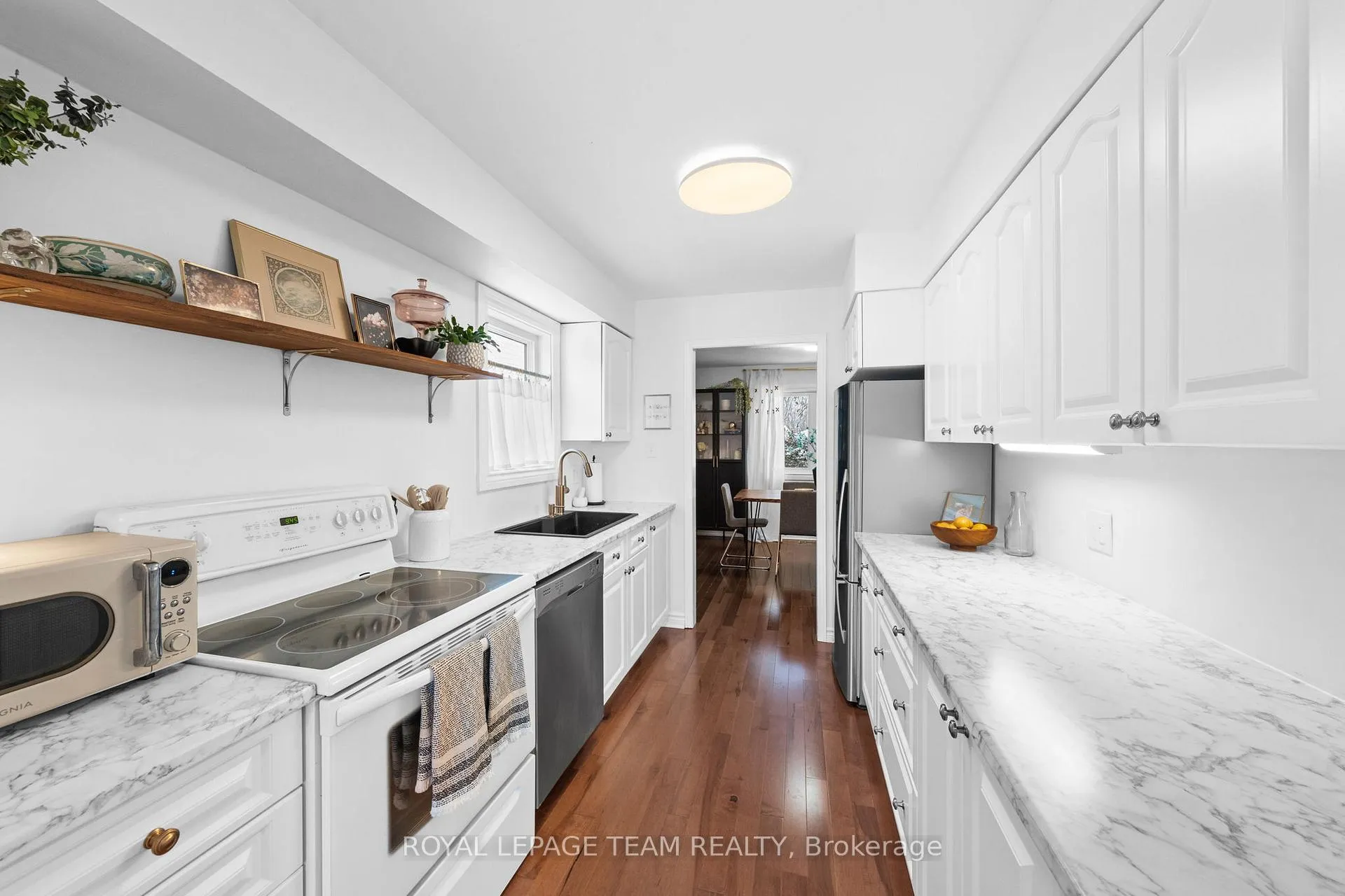 Photo 18 of 230 Allan Street, Smiths Falls — HOMEH