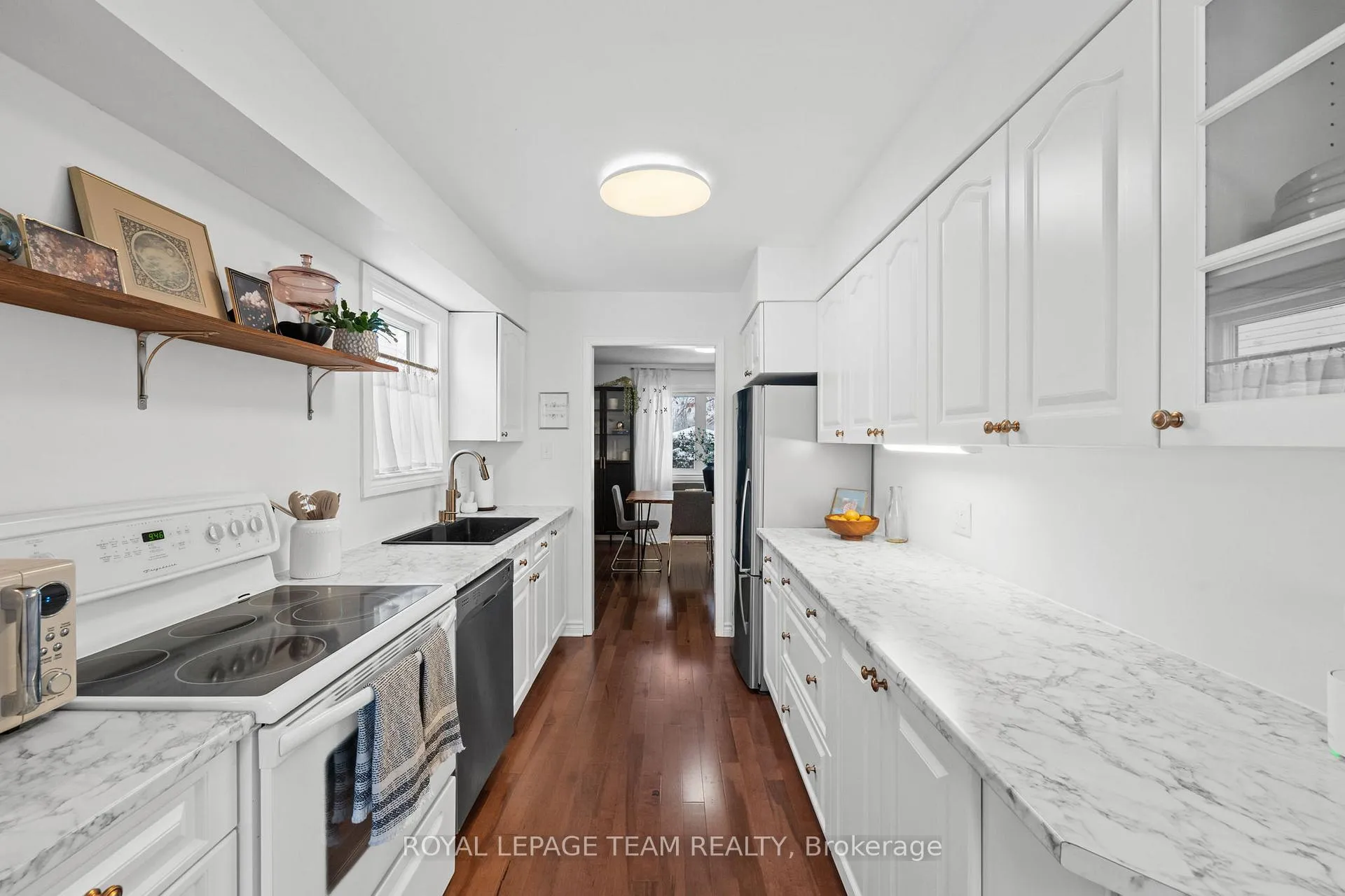 Photo 19 of 230 Allan Street, Smiths Falls — HOMEH