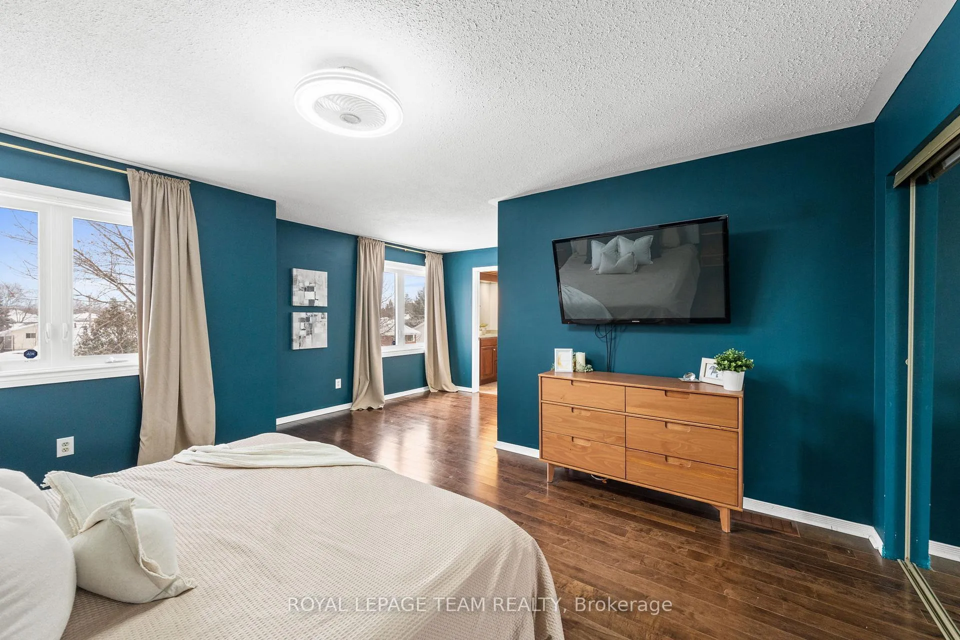 Photo 26 of 230 Allan Street, Smiths Falls — HOMEH
