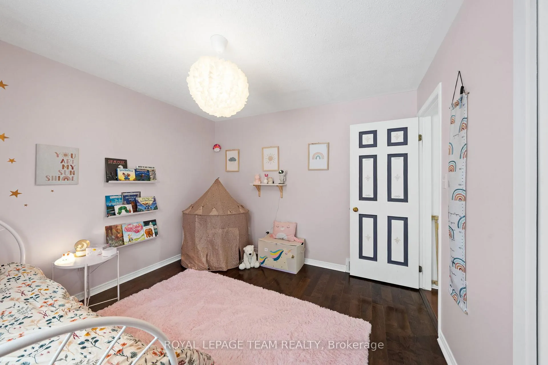 Photo 37 of 230 Allan Street, Smiths Falls — HOMEH