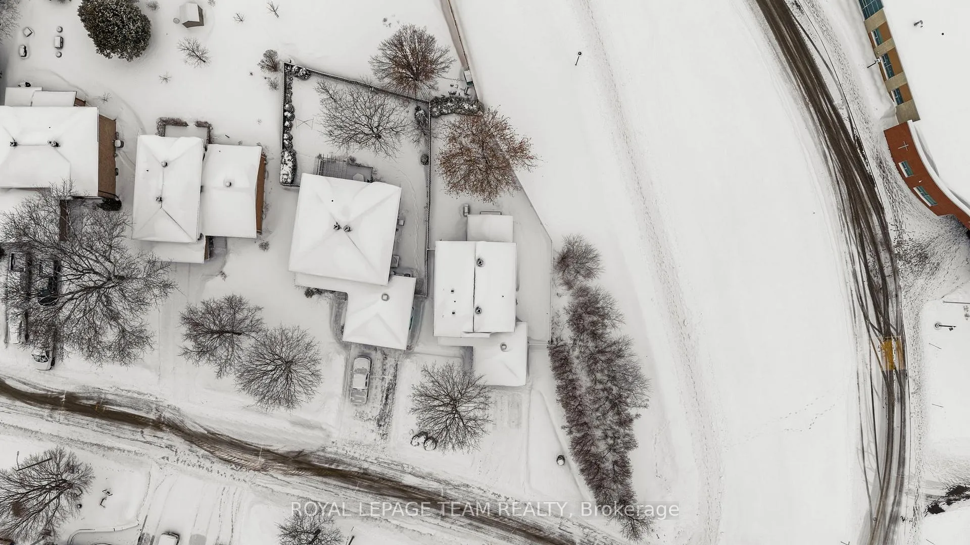 Photo 48 of 230 Allan Street, Smiths Falls — HOMEH