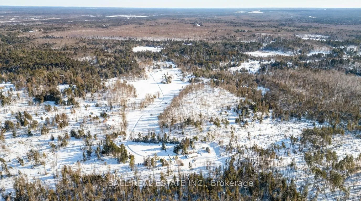 Photo 3 of 186 Lasswade Road, North Kawartha — HOMEH