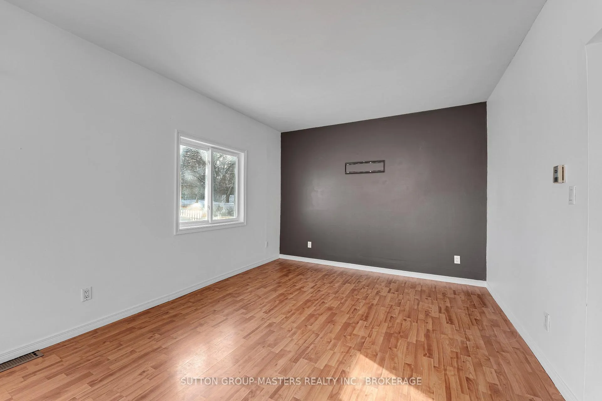 Photo 14 of 18 Greer Street, Kingston, Rideau — HOMEH