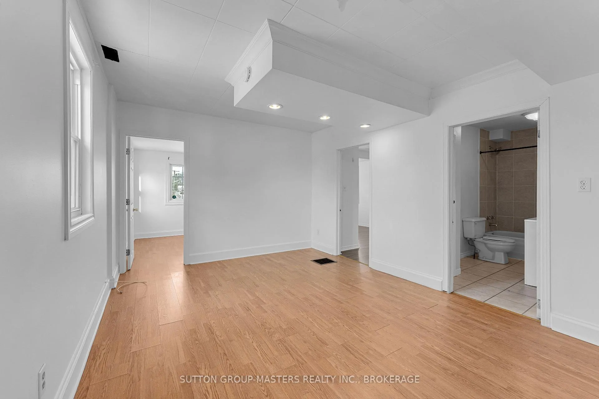 Photo 27 of 18 Greer Street, Kingston, Rideau — HOMEH
