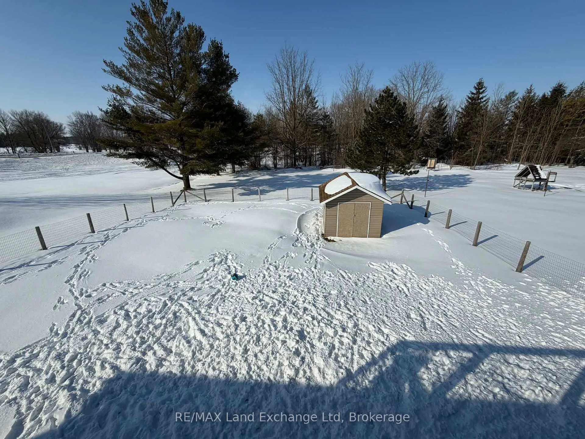 Photo 22 of 246 Diagonal Road, North Huron, Wingham — HOMEH