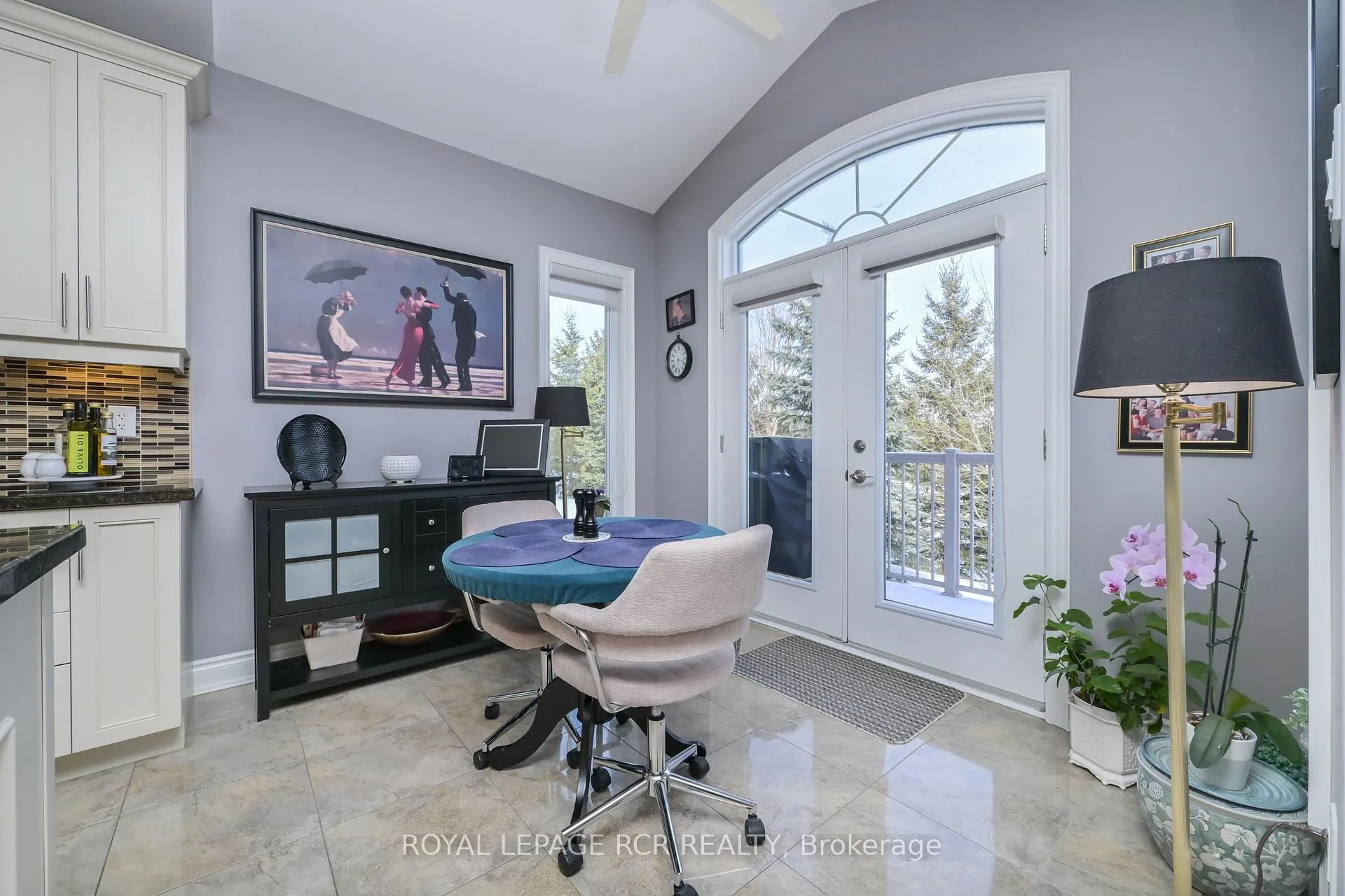 Photo 7 of 141 Ridge Way, New Tecumseth, Alliston — HOMEH