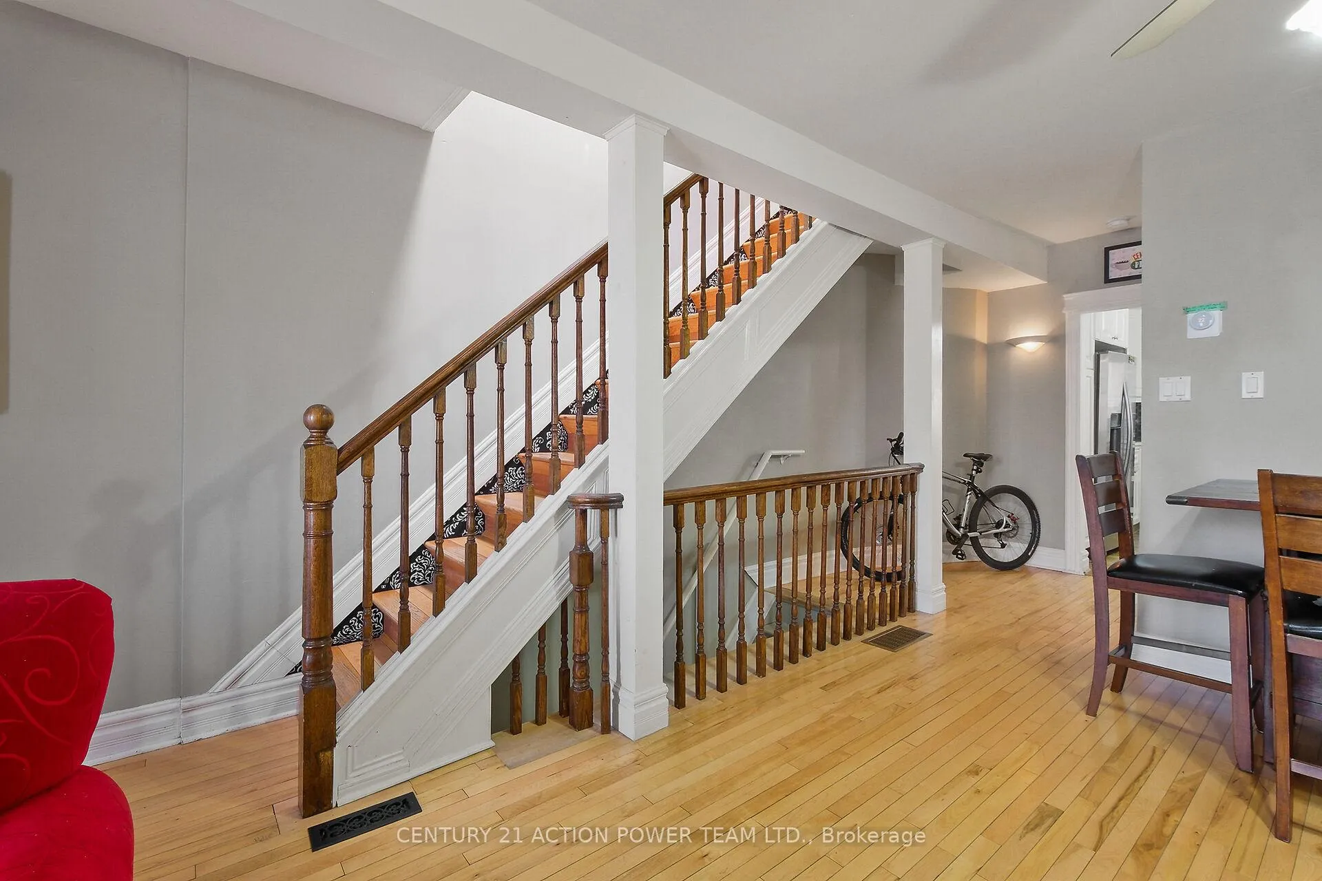 Photo 16 of 10 Lower Charlotte Street, Ottawa, Lower Town — HOMEH