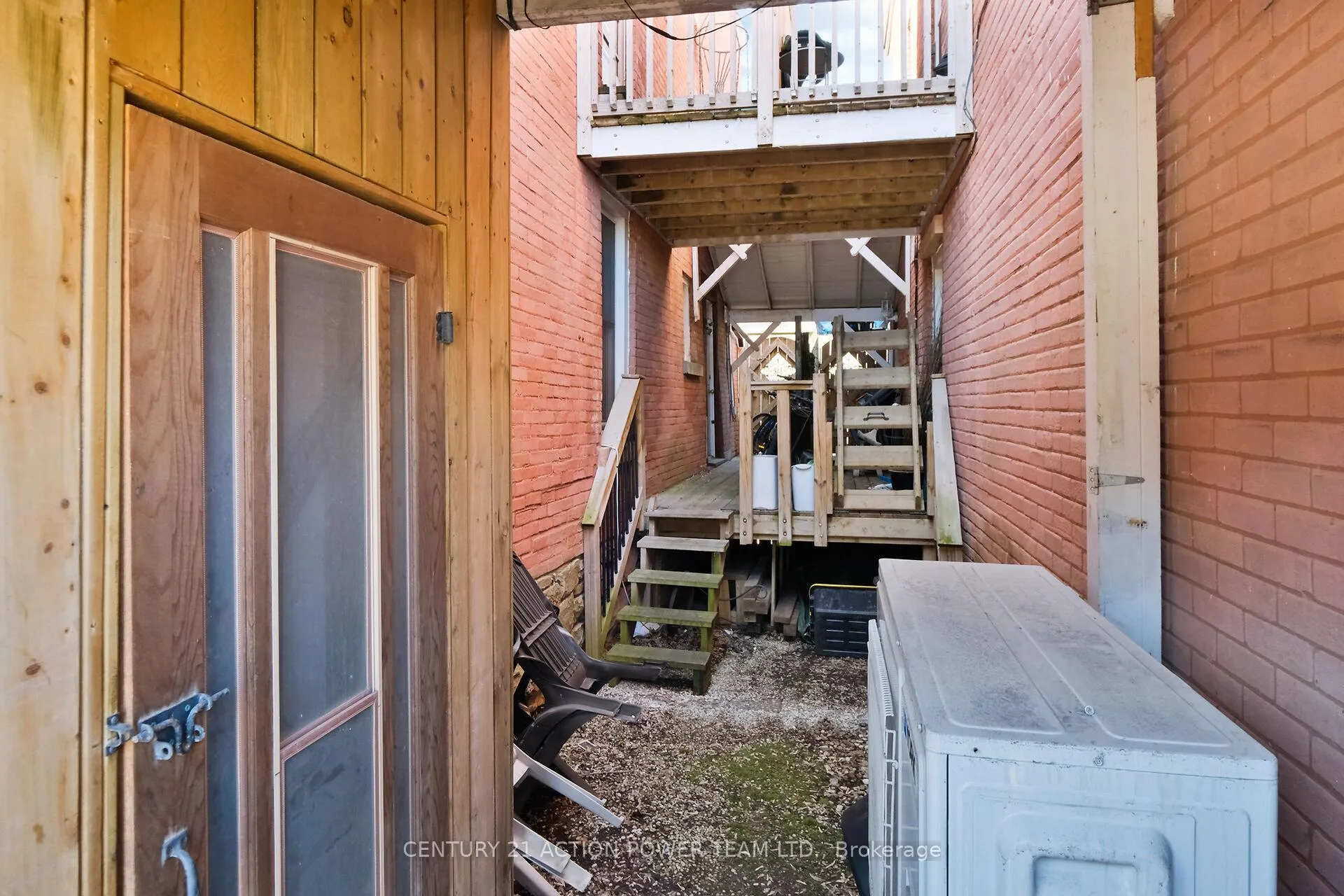 Photo 37 of 10 Lower Charlotte Street, Ottawa, Lower Town — HOMEH