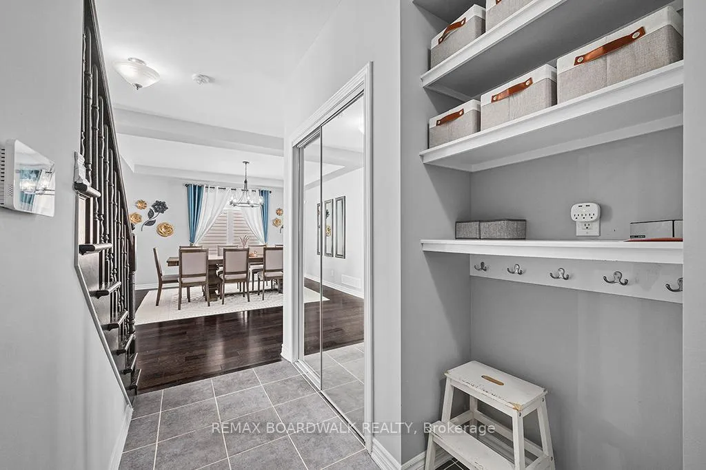 Photo 8 of 353 Sweetclover Way, Ottawa, Avalon West — HOMEH