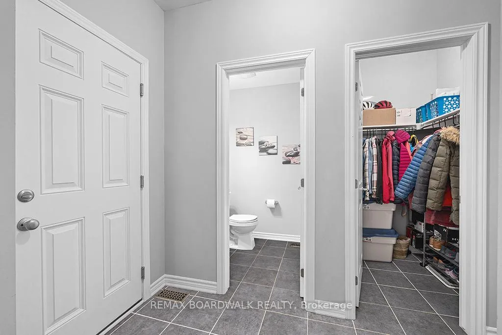 Photo 9 of 353 Sweetclover Way, Ottawa, Avalon West — HOMEH