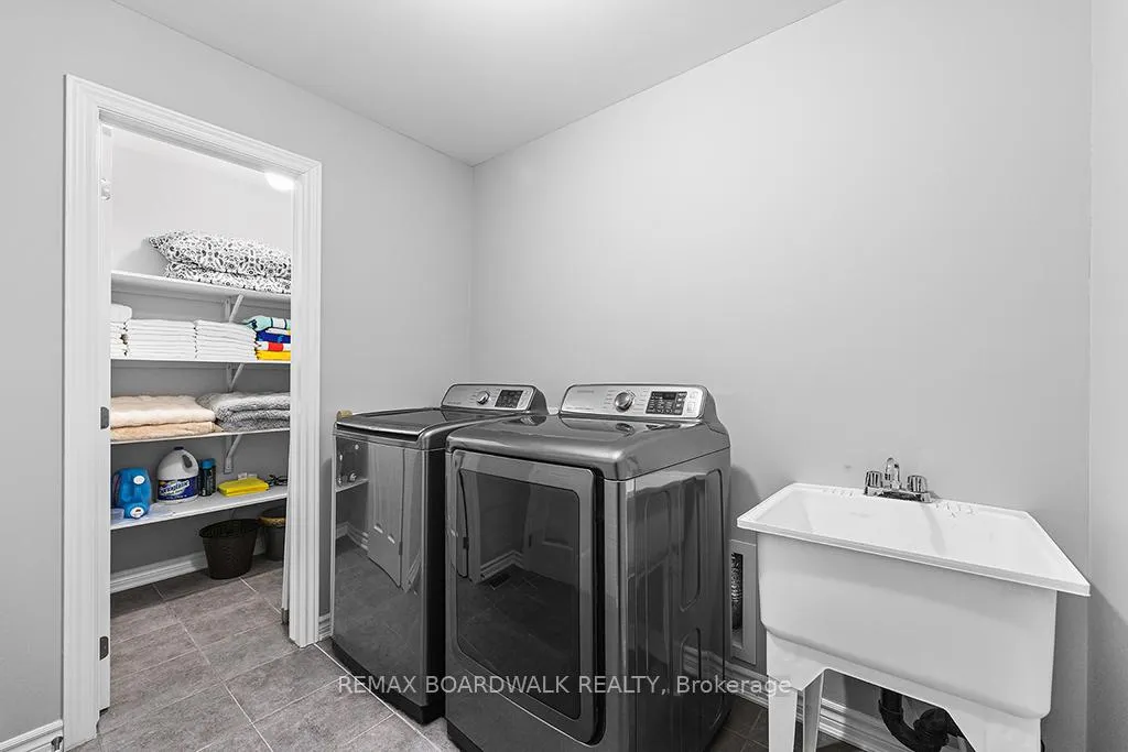 Photo 25 of 353 Sweetclover Way, Ottawa, Avalon West — HOMEH