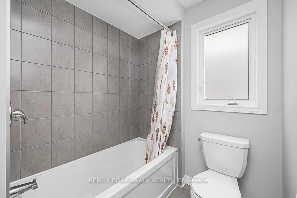 Photo 31 of 353 Sweetclover Way, Ottawa, Avalon West — HOMEH