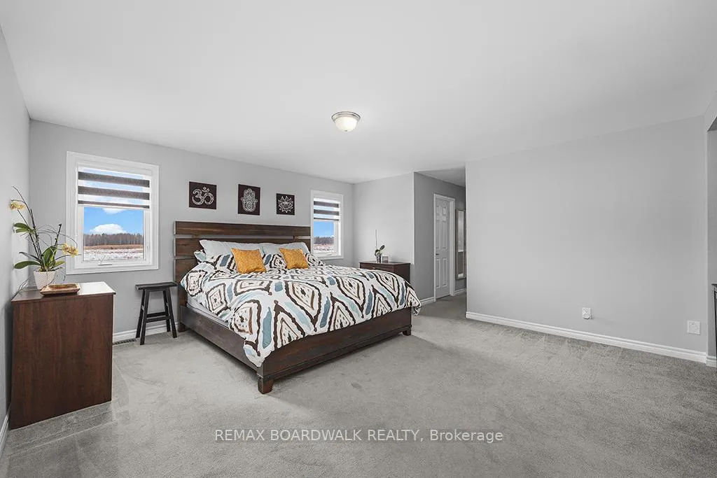 Photo 33 of 353 Sweetclover Way, Ottawa, Avalon West — HOMEH