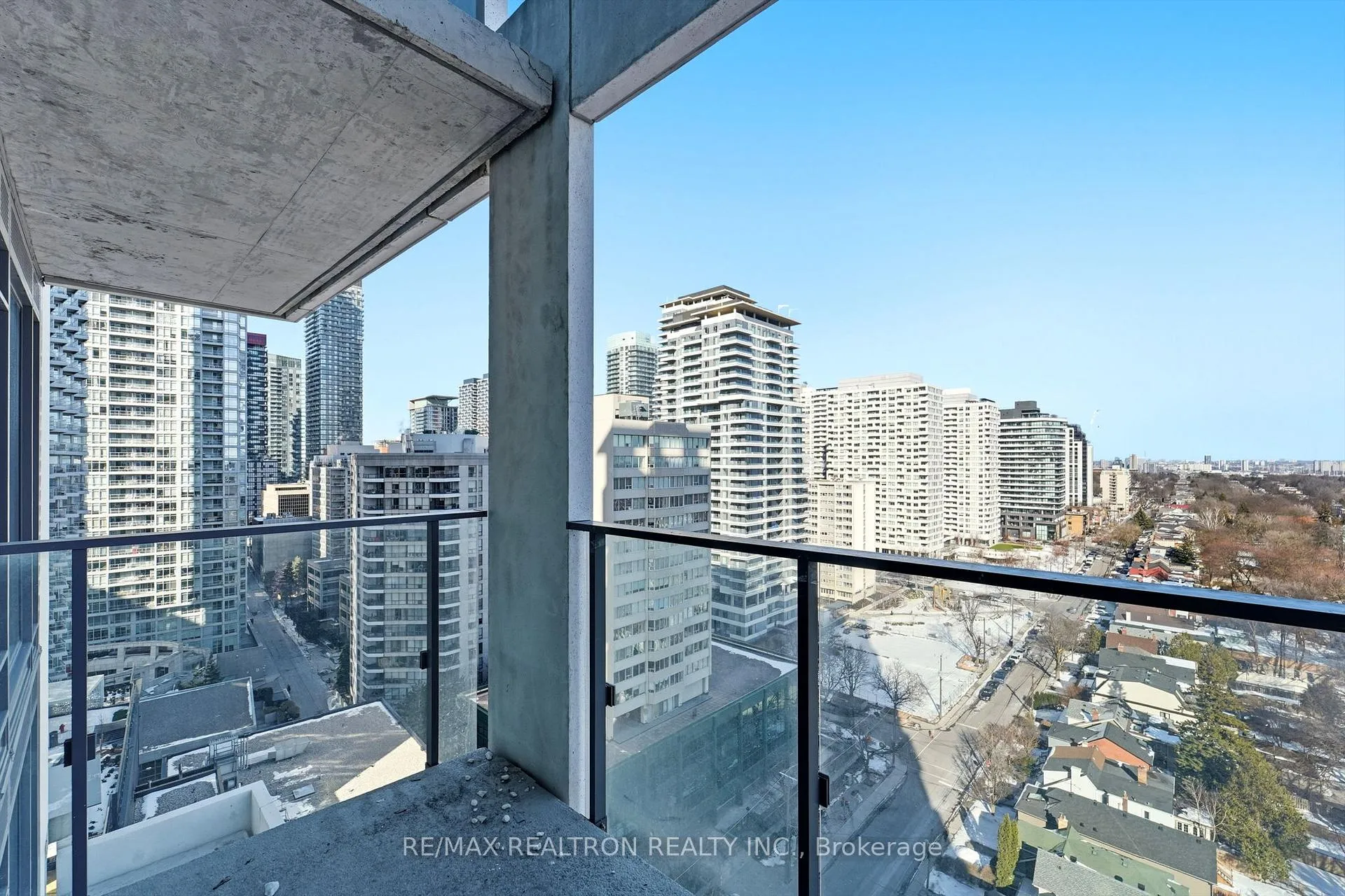 Photo 7 of Unit 1907, 5 Soudan Avenue, Toronto, Mount Pleasant West — HOMEH