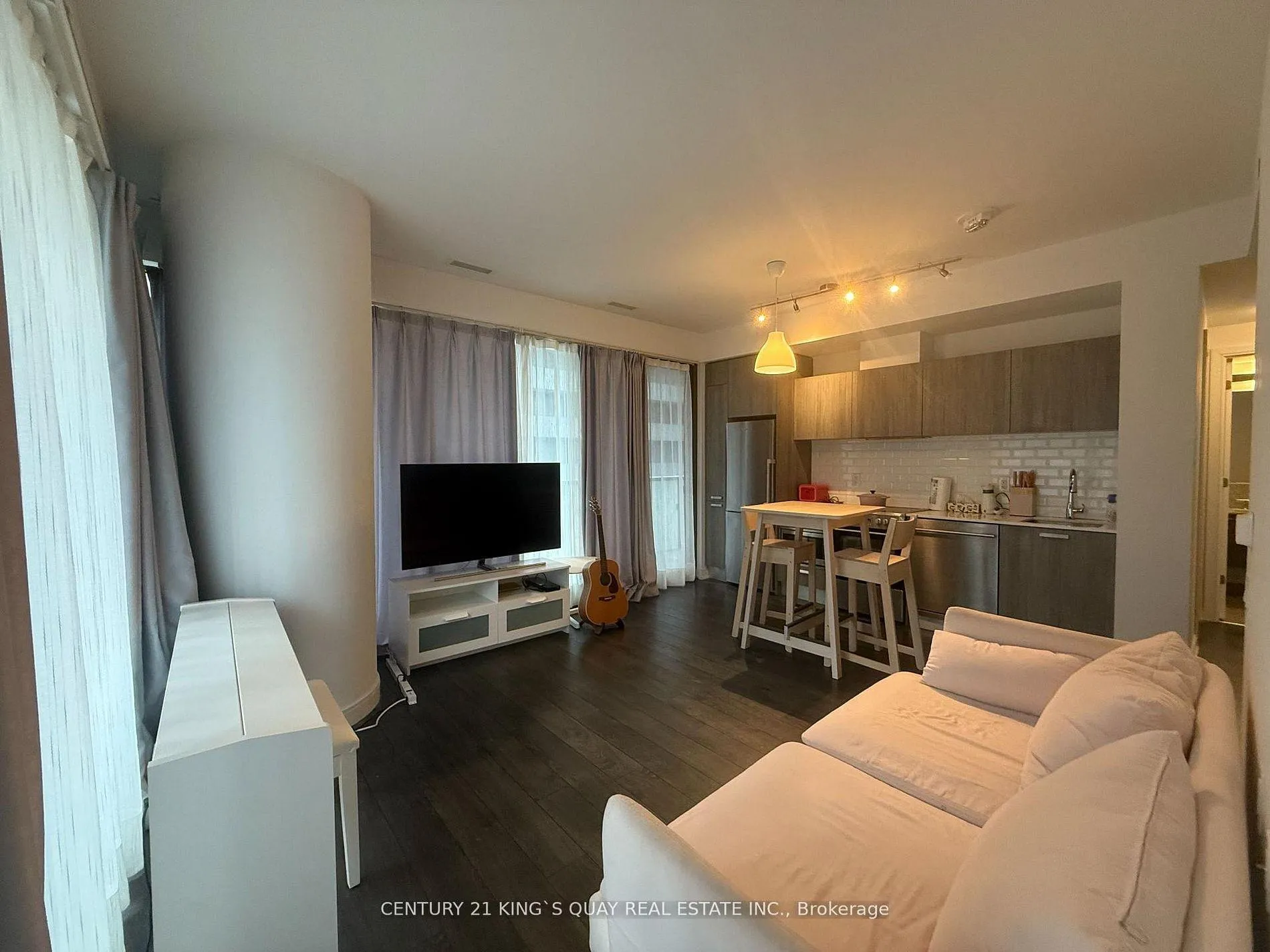 Photo 3 of Unit 405, 50 Charles Street E, Toronto, Church-Yonge Corridor — HOMEH