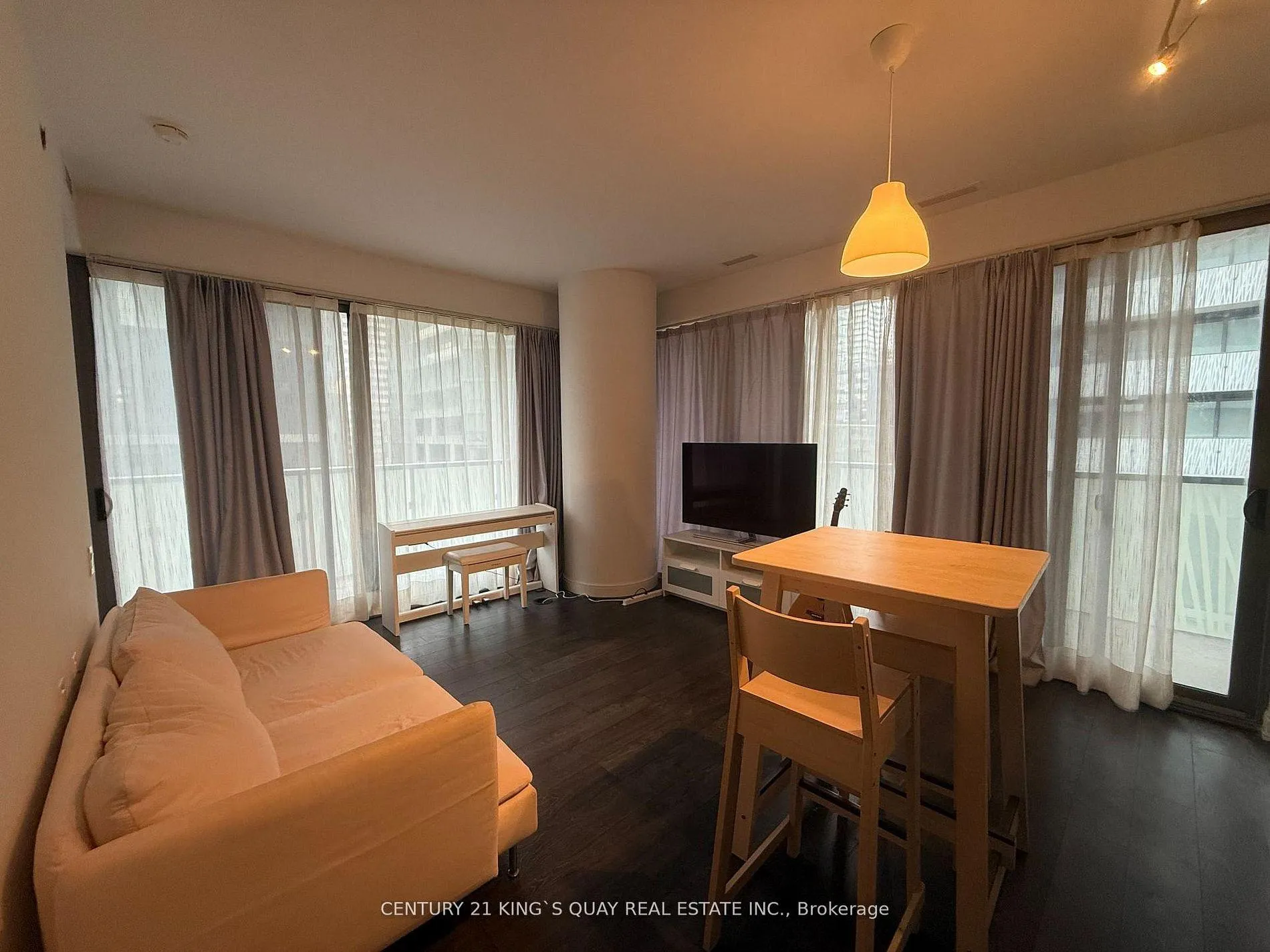 Photo 5 of Unit 405, 50 Charles Street E, Toronto, Church-Yonge Corridor — HOMEH