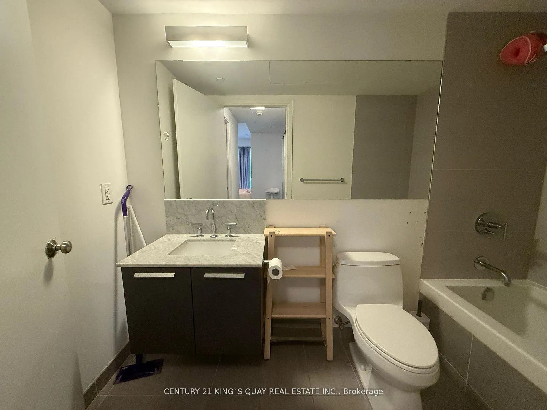 Photo 11 of Unit 405, 50 Charles Street E, Toronto, Church-Yonge Corridor — HOMEH