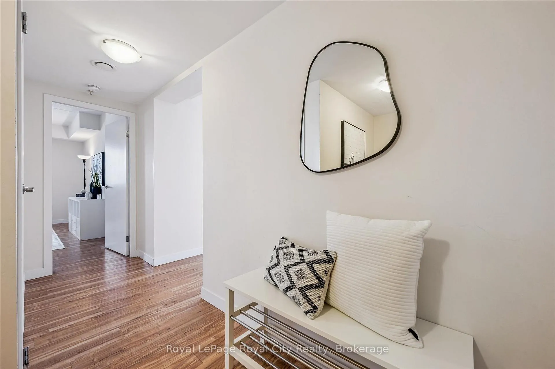 Photo 8 of Unit 605, 5 Gordon Street, Guelph, Downtown — HOMEH
