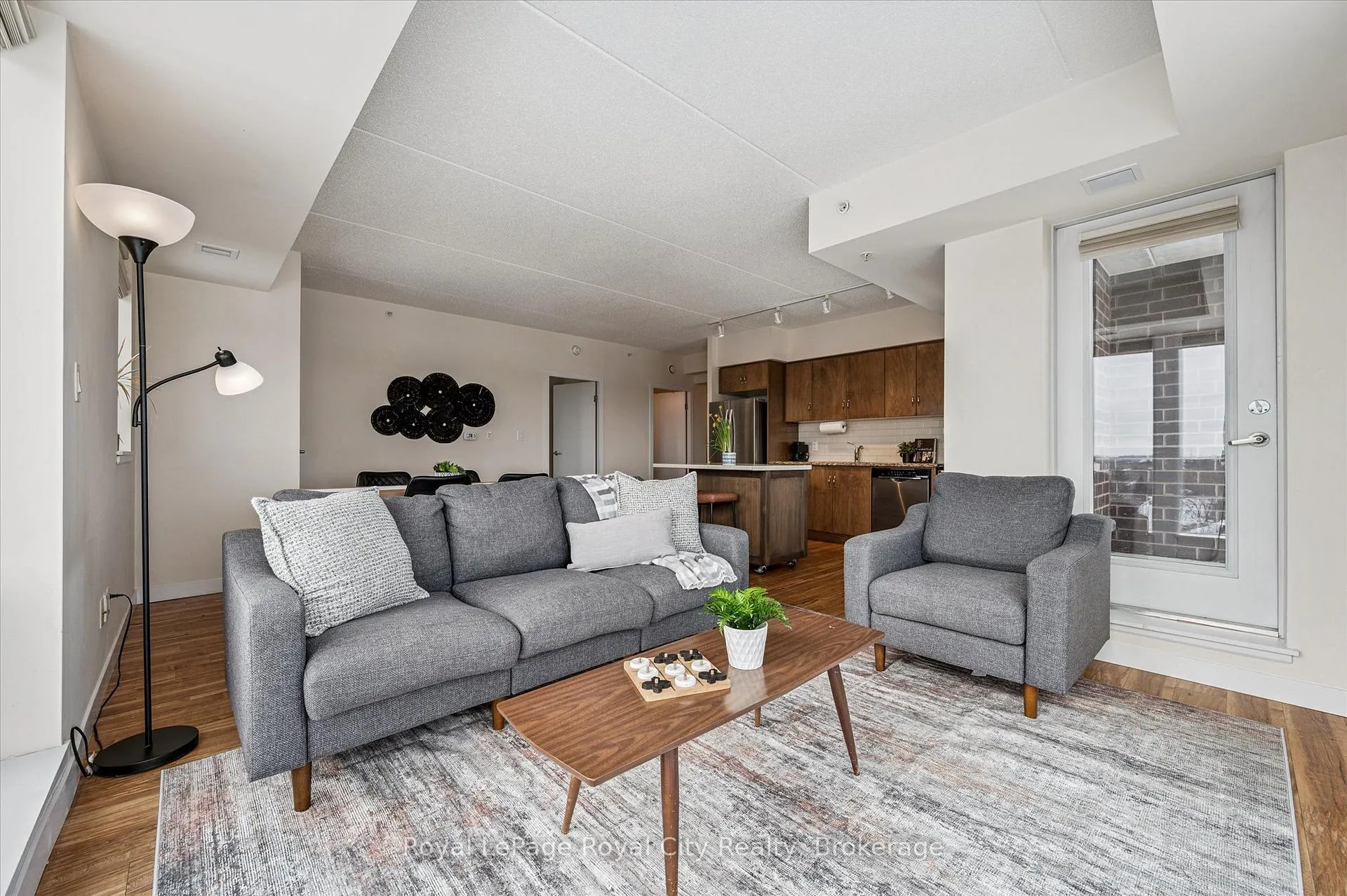Photo 14 of Unit 605, 5 Gordon Street, Guelph, Downtown — HOMEH