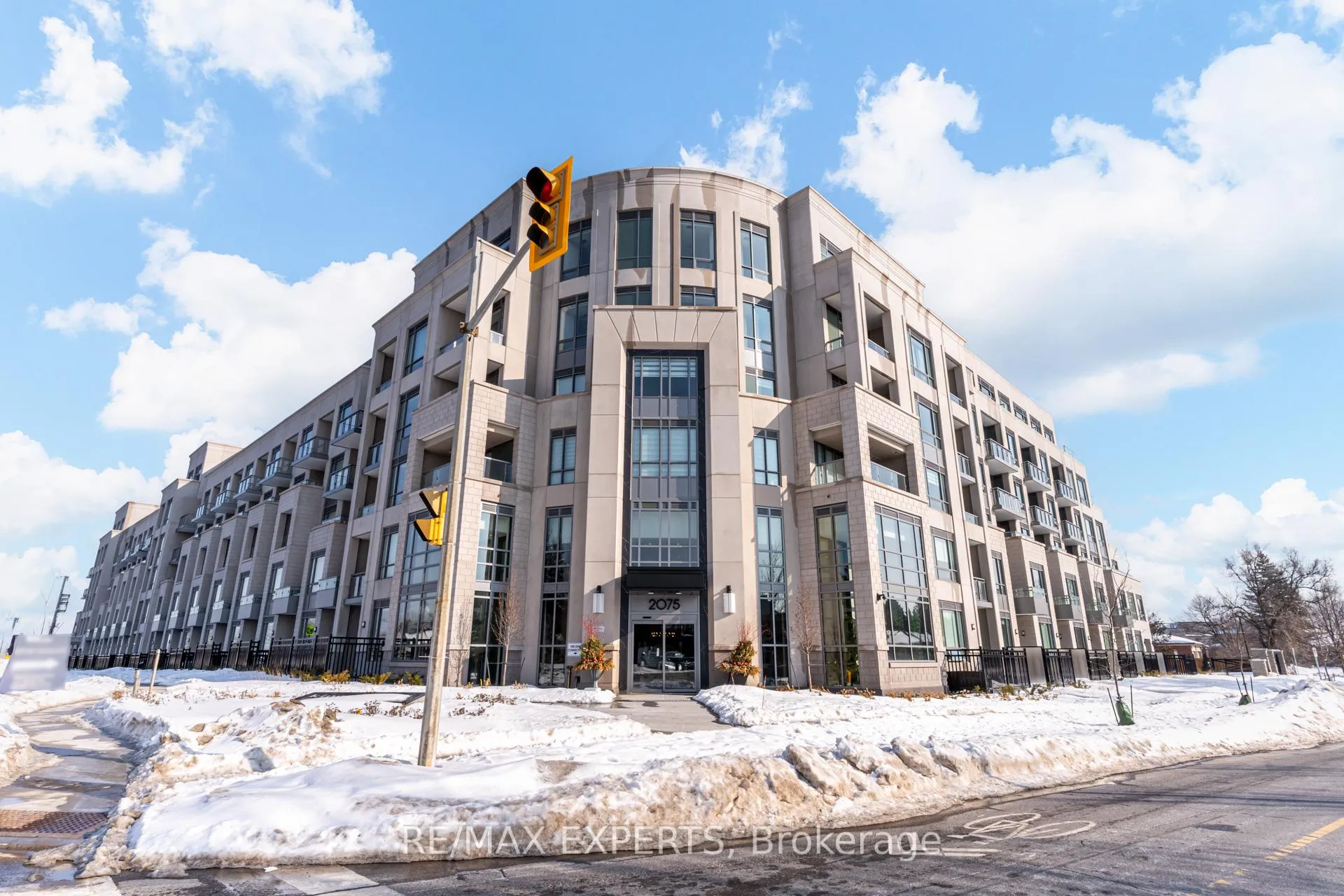 Front of Unit 336, 2075 King Road