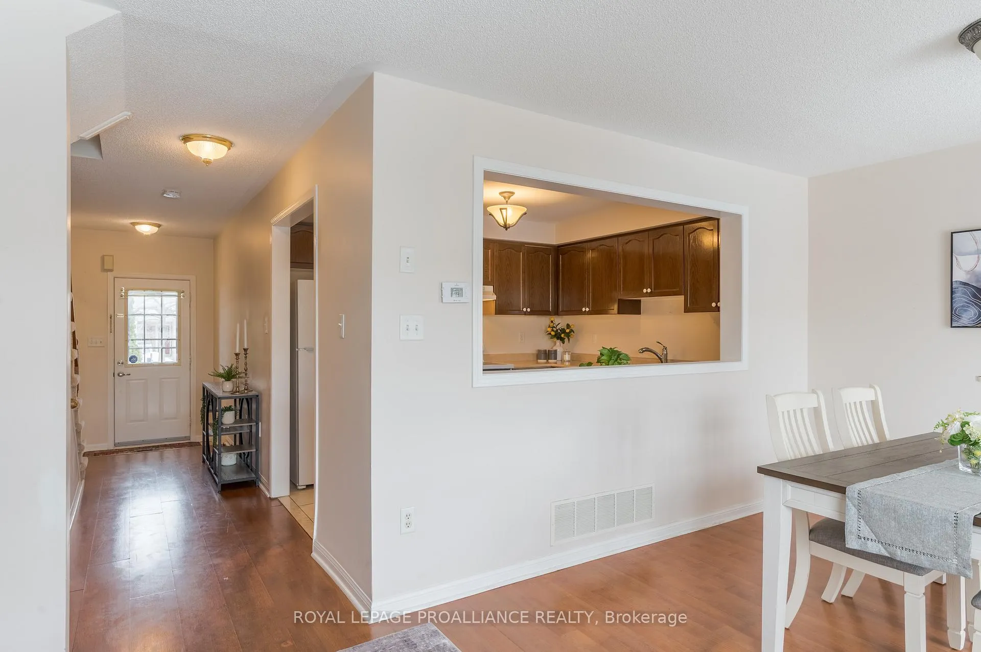 Photo 12 of 56 Toscana Drive, Whitby, Taunton North — HOMEH