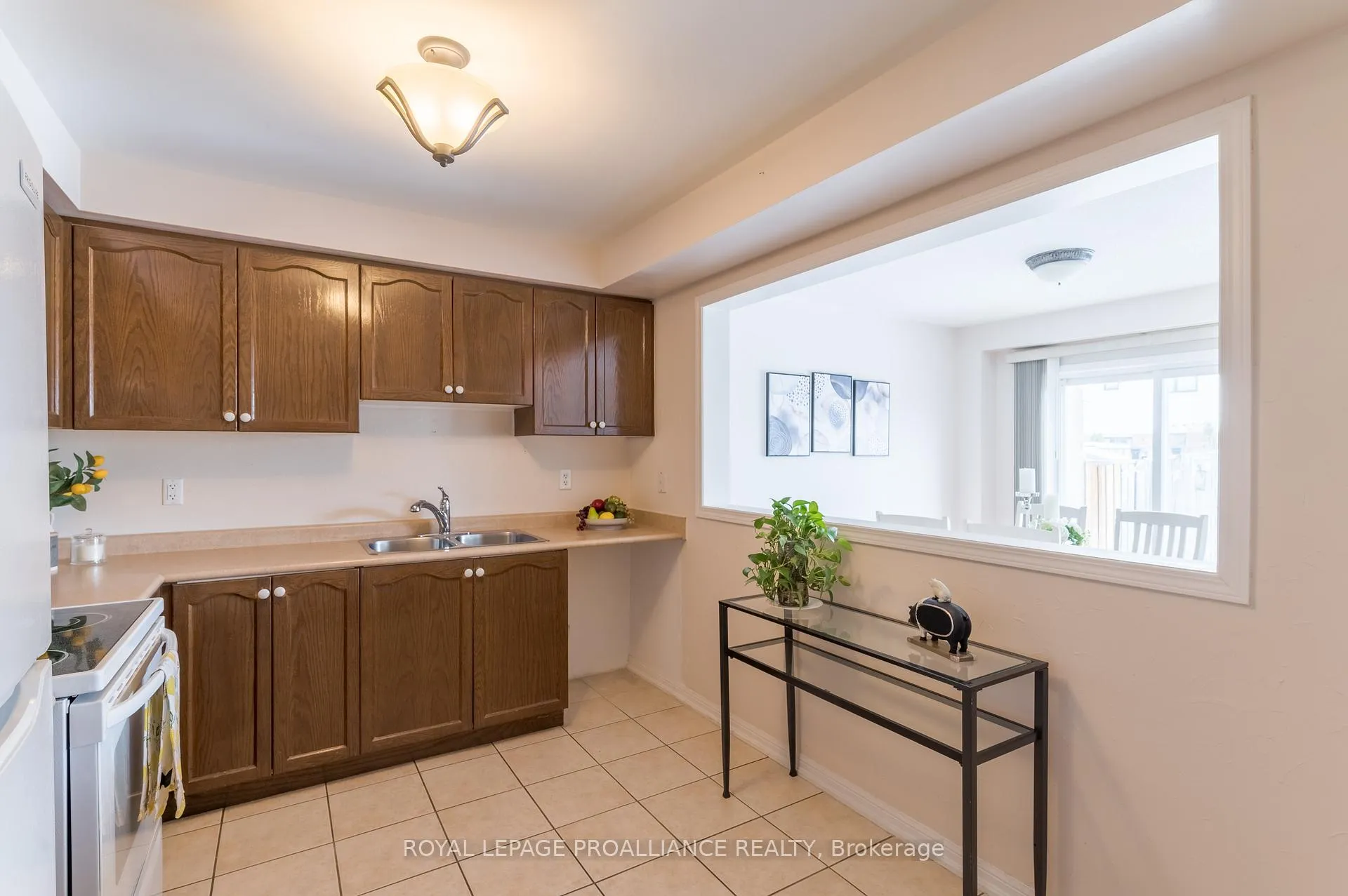 Photo 18 of 56 Toscana Drive, Whitby, Taunton North — HOMEH