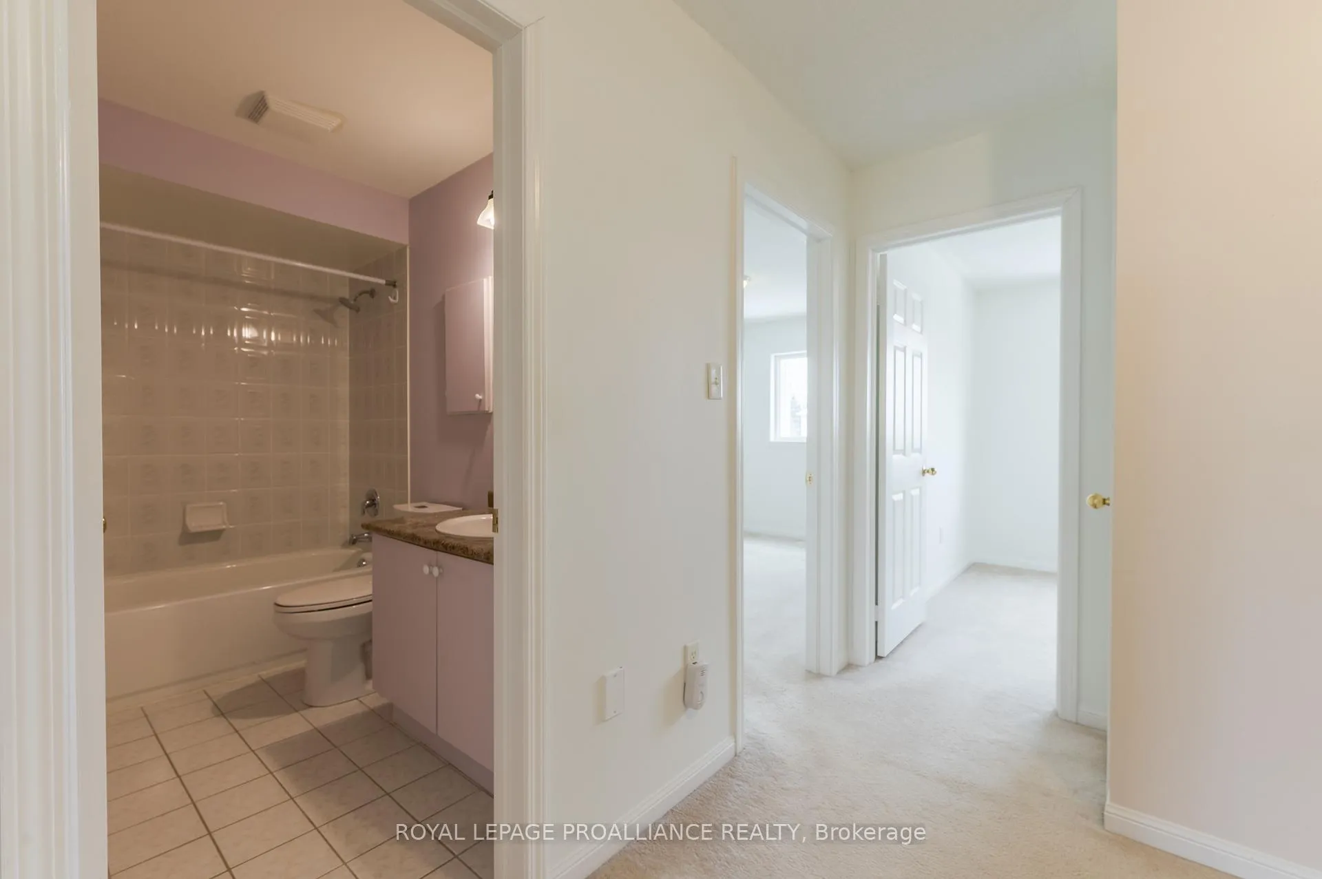 Photo 30 of 56 Toscana Drive, Whitby, Taunton North — HOMEH