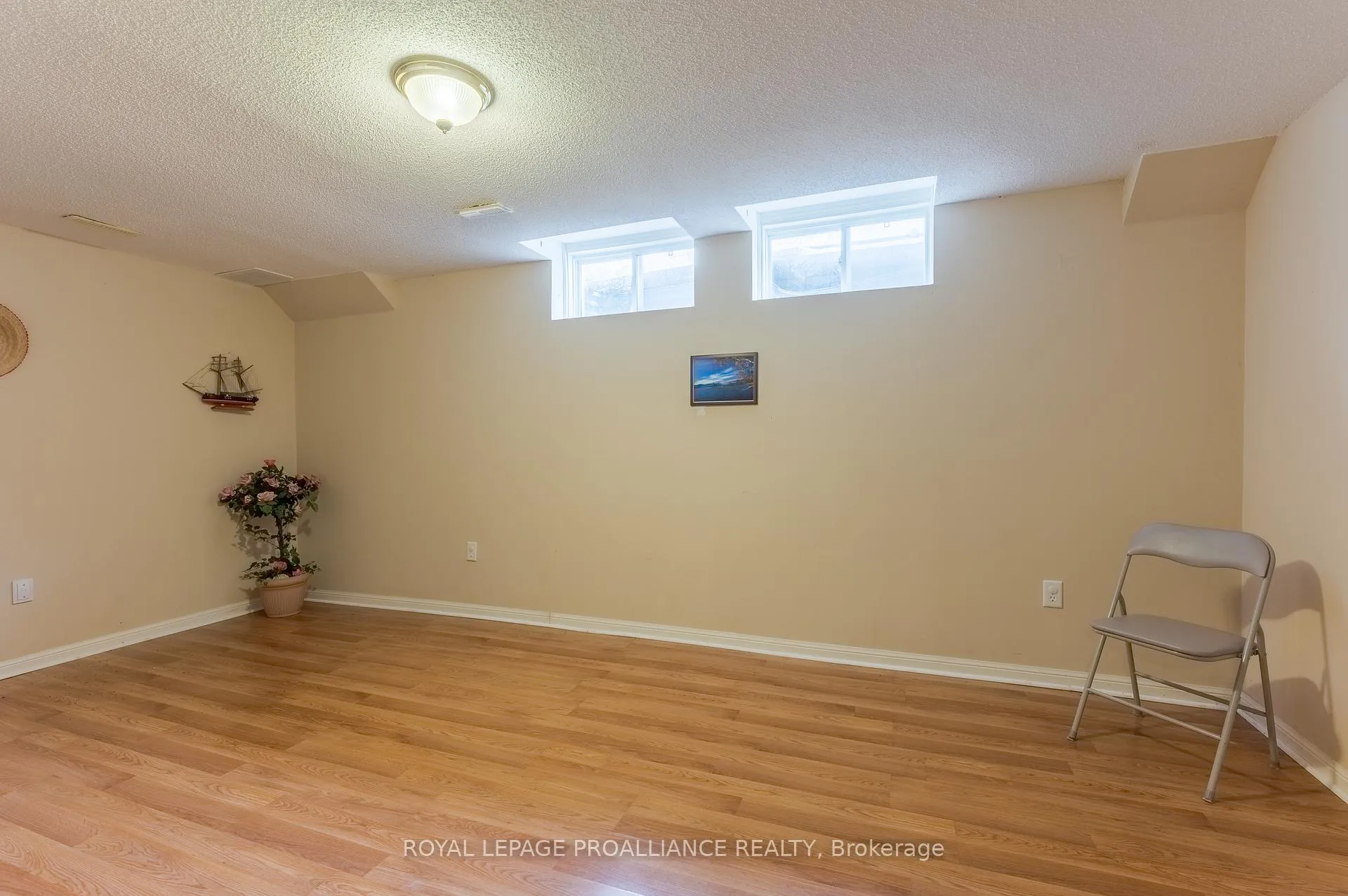 Photo 42 of 56 Toscana Drive, Whitby, Taunton North — HOMEH