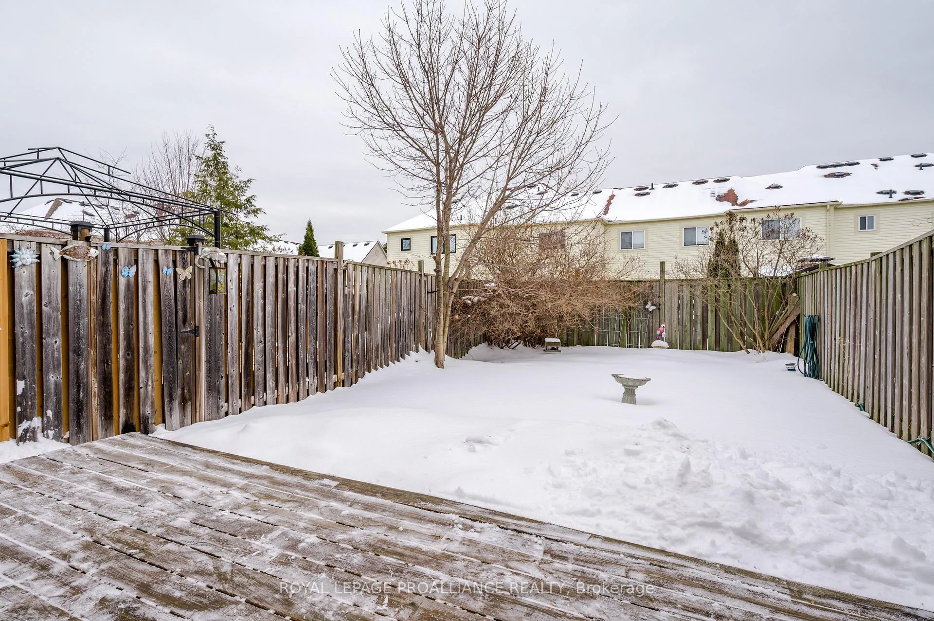 Photo 48 of 56 Toscana Drive, Whitby, Taunton North — HOMEH