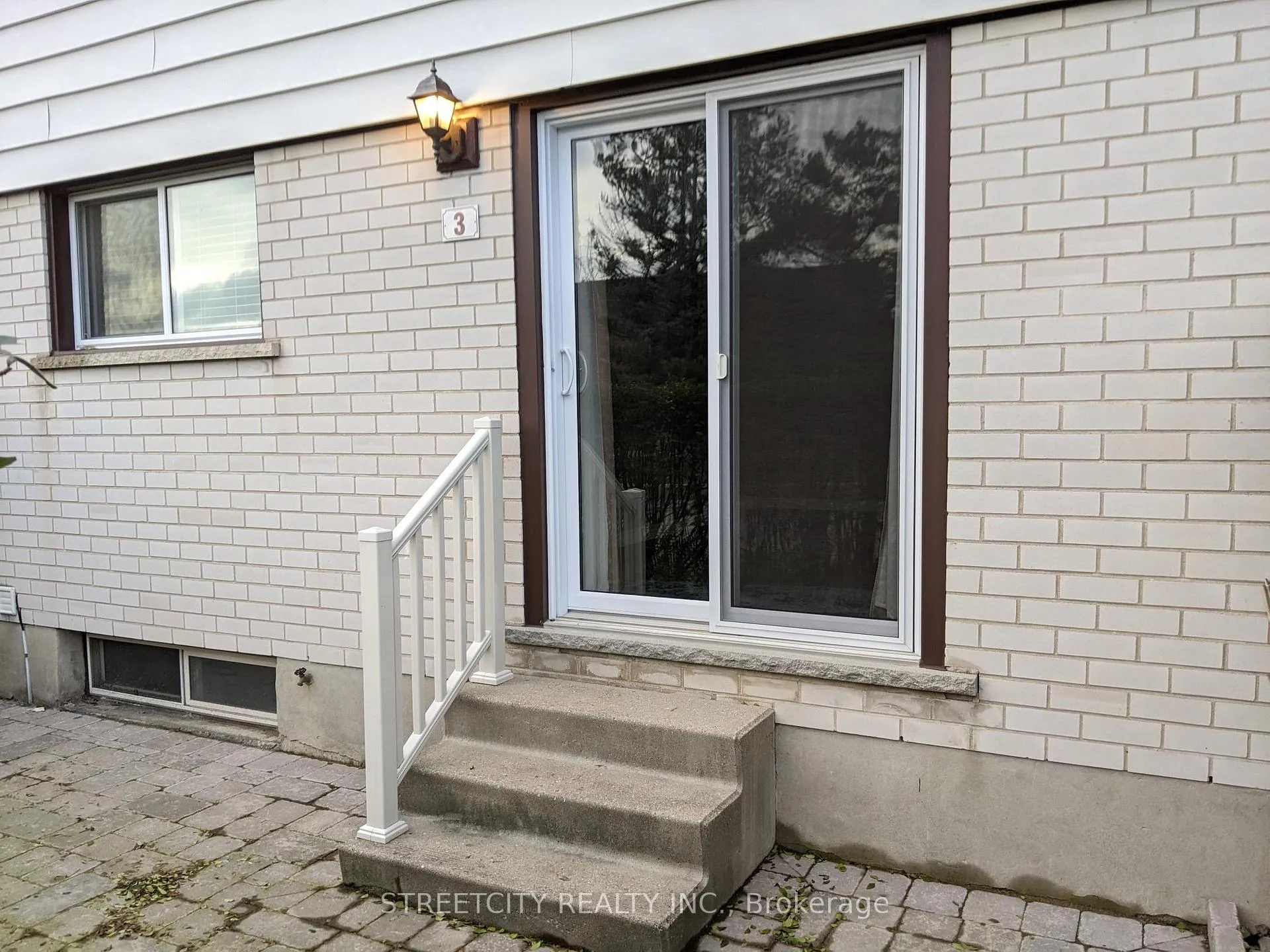 Photo 2 of Unit 3, 30 Flamingo Drive, Woolwich — HOMEH