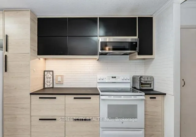 Photo 15 of Unit 3, 30 Flamingo Drive, Woolwich — HOMEH