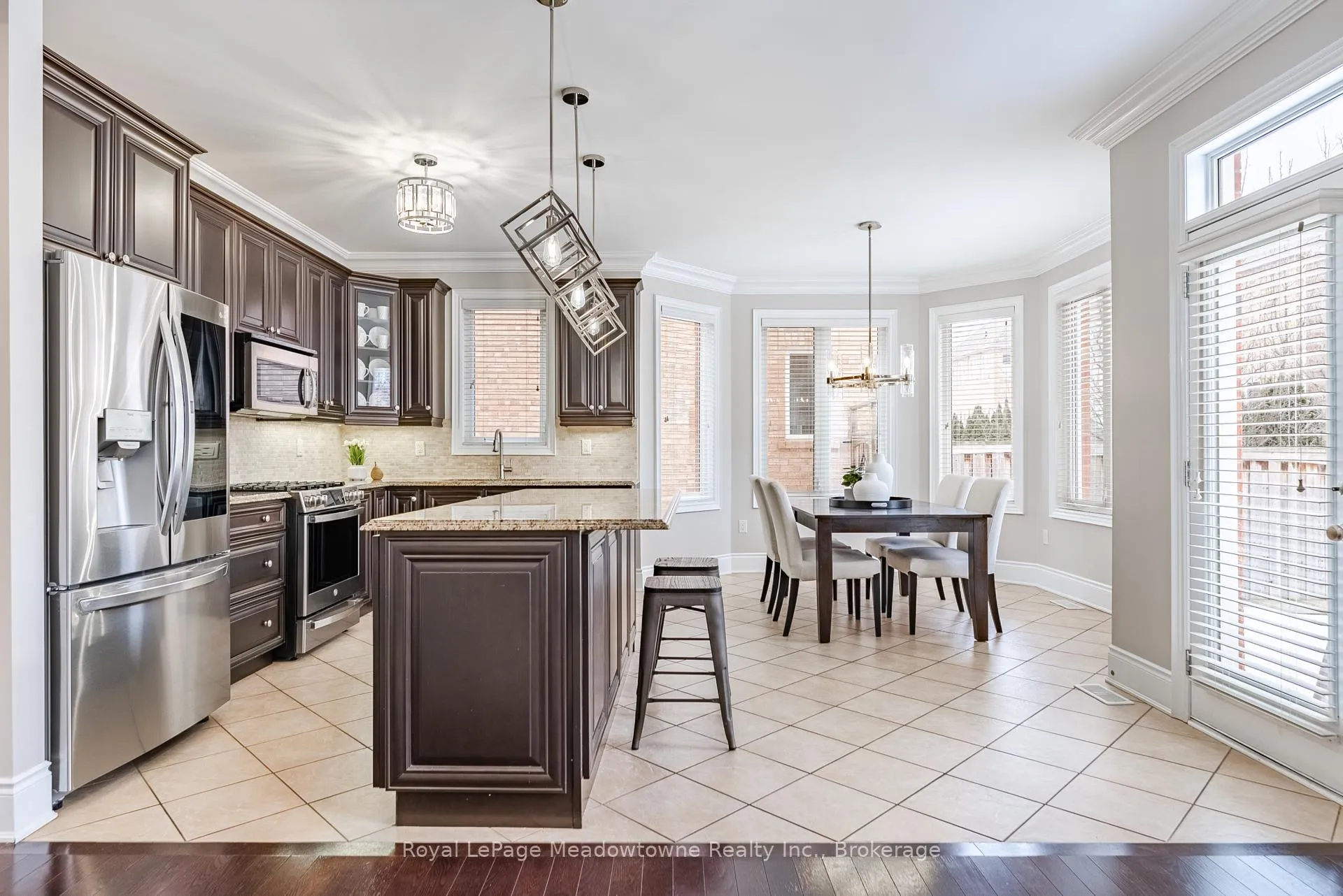 Photo 14 of 400 Mickey Court, Milton, Scott — HOMEH