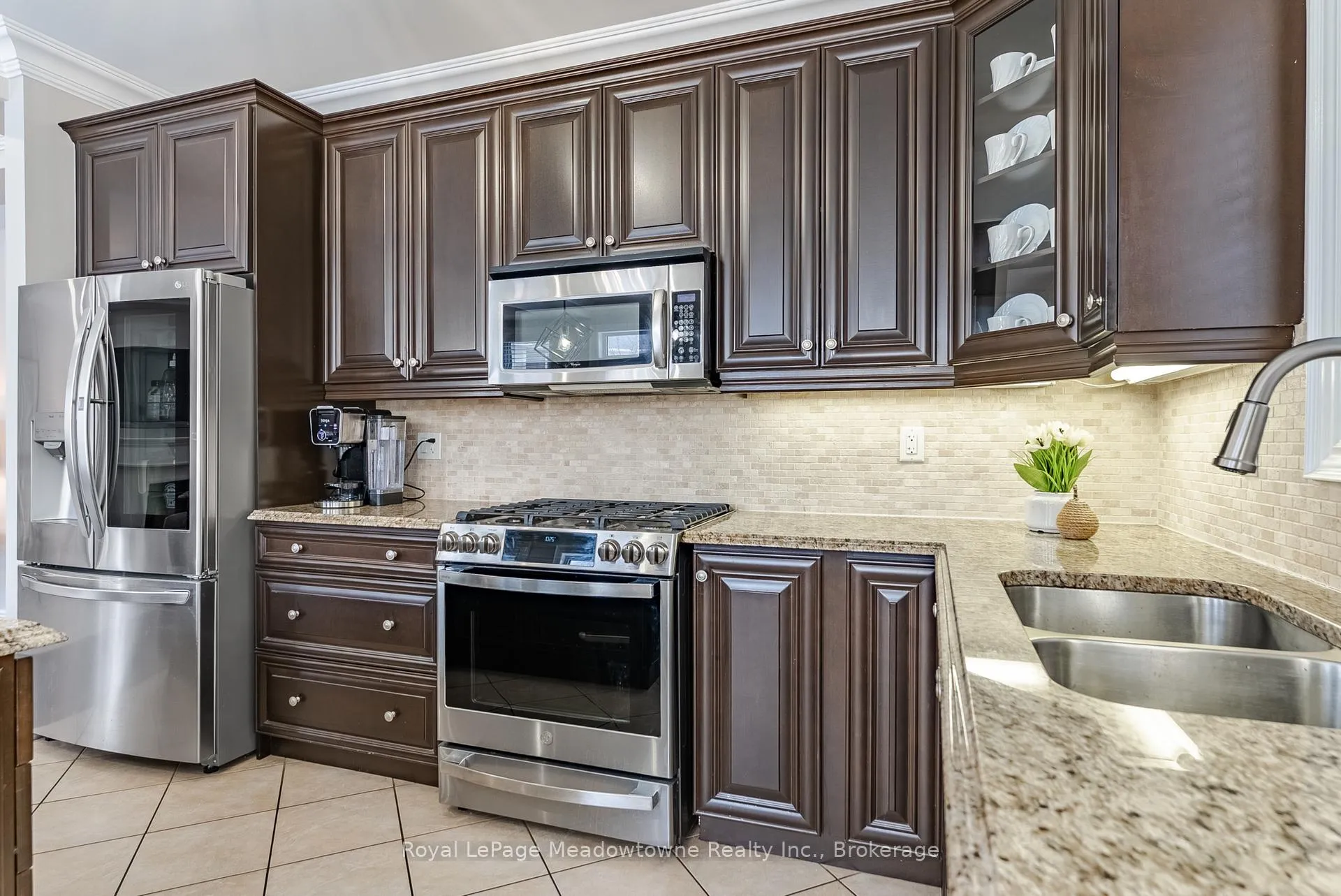 Photo 17 of 400 Mickey Court, Milton, Scott — HOMEH