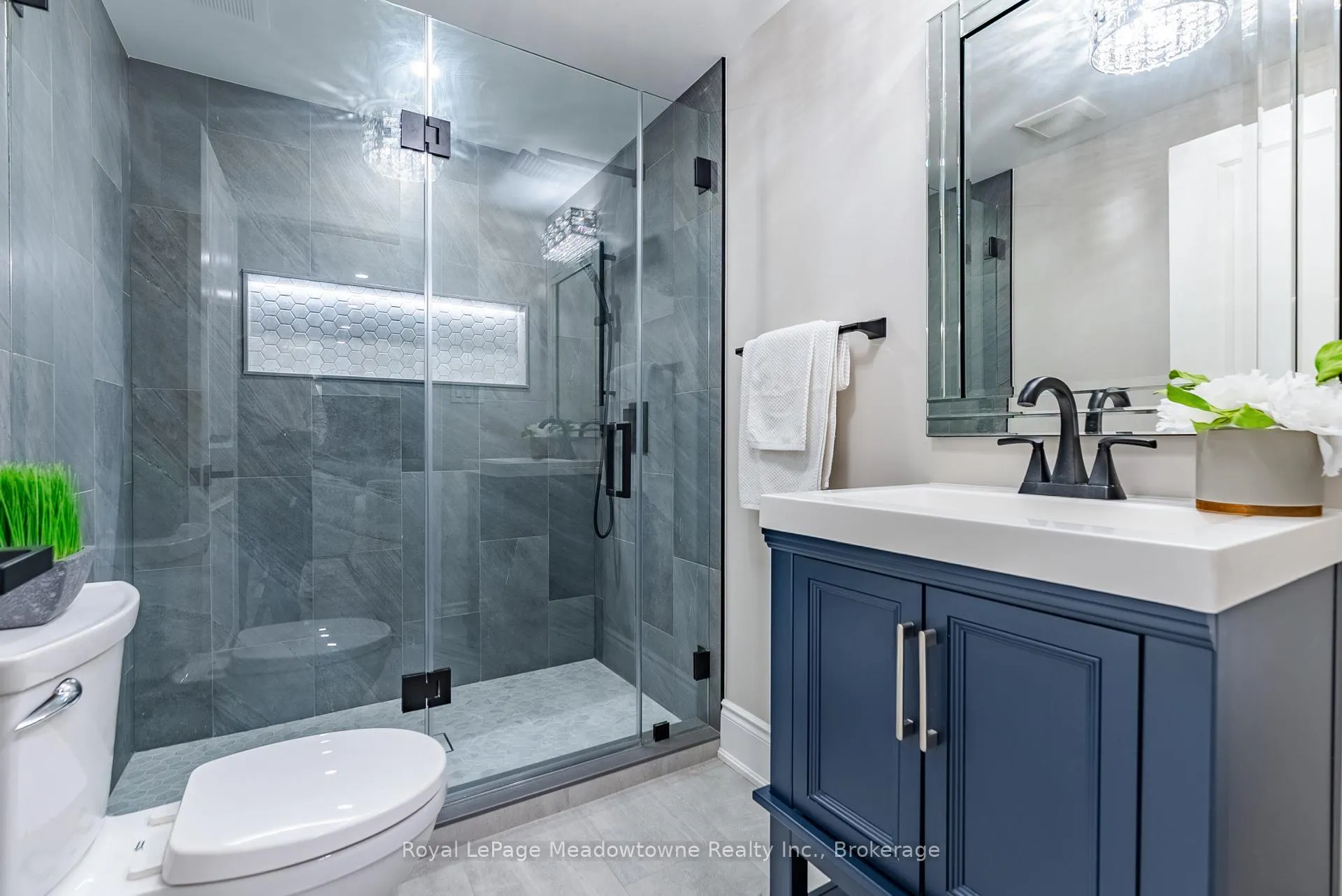 Photo 42 of 400 Mickey Court, Milton, Scott — HOMEH