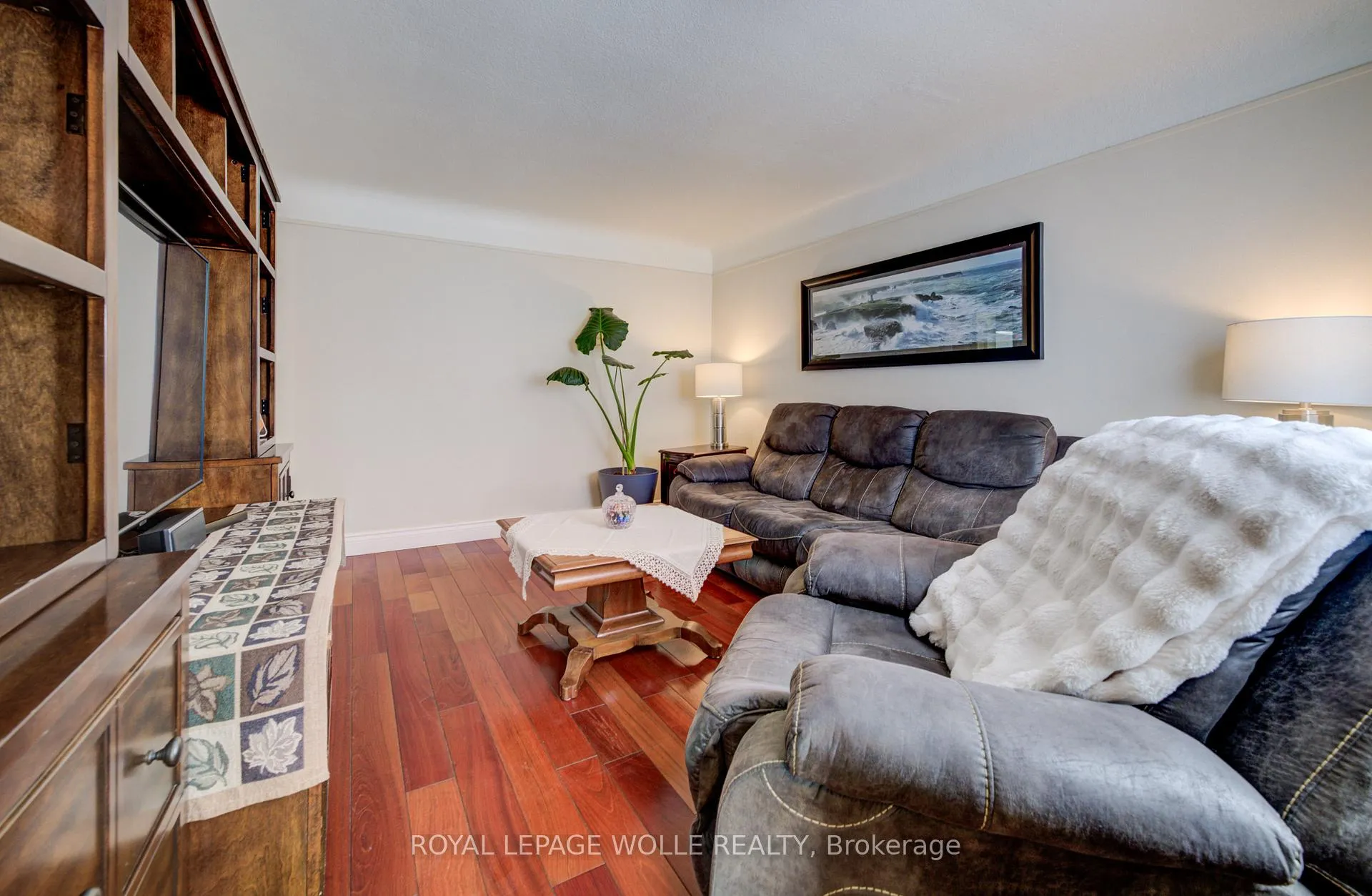 Photo 7 of 1170 Union Street, Waterloo — HOMEH
