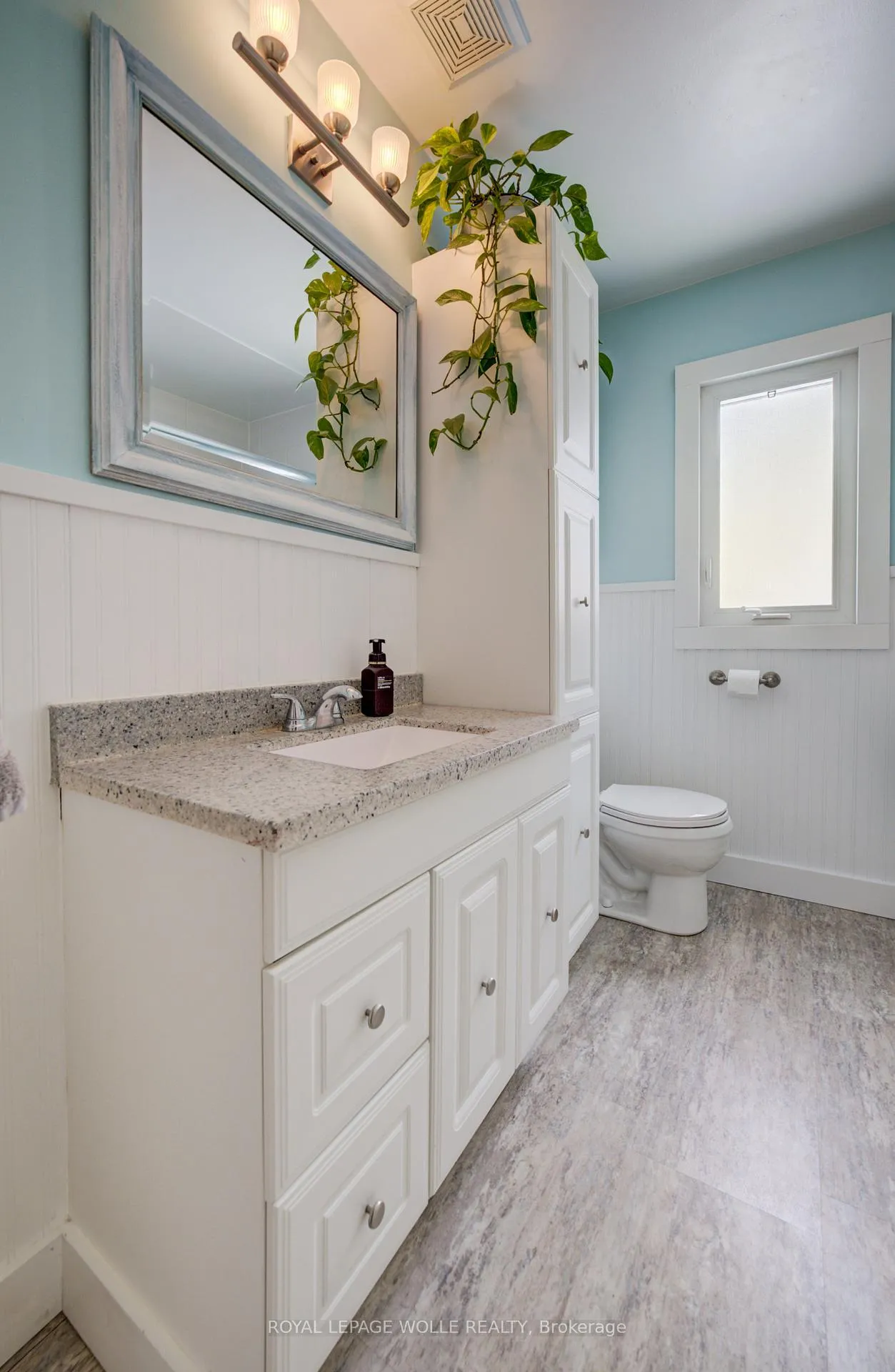 Photo 13 of 1170 Union Street, Waterloo — HOMEH