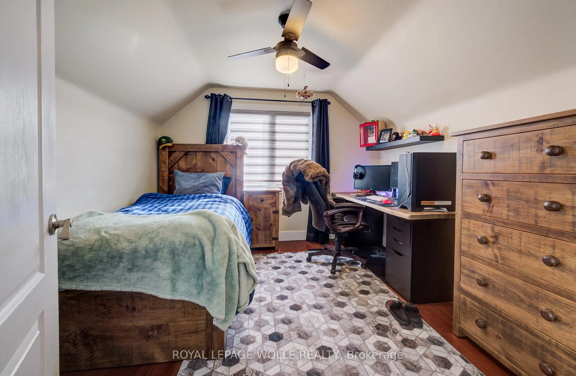 Photo 23 of 1170 Union Street, Waterloo — HOMEH