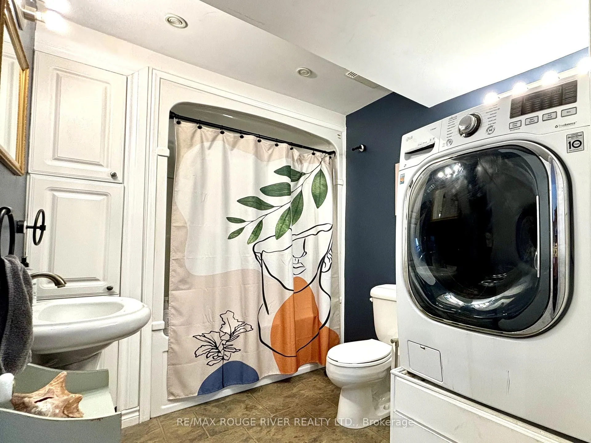 Photo 10 of Unit B, 5211 Waldon Road, Hamilton Township, Rural Hamilton — HOMEH
