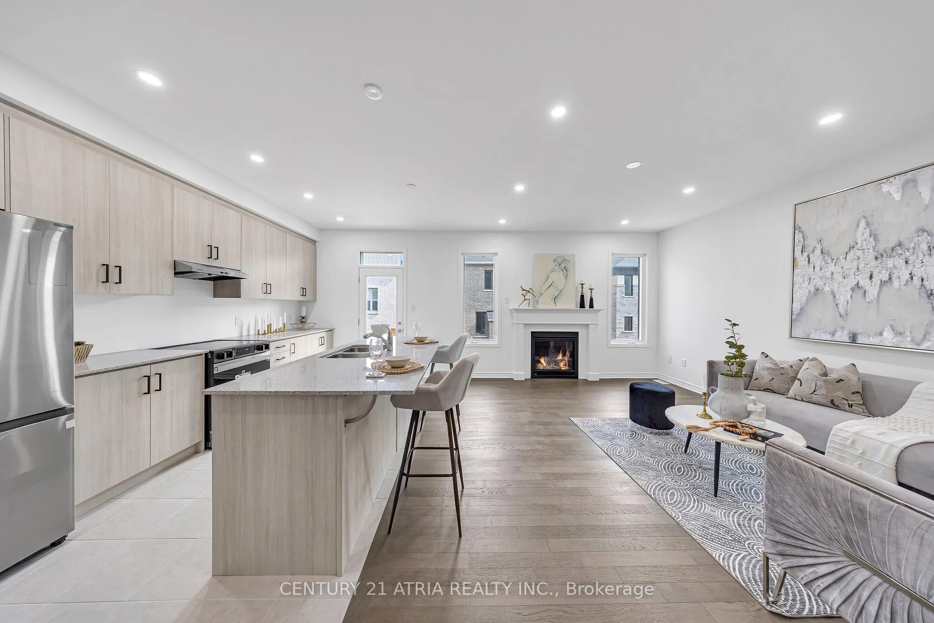 Photo 14 of 1331 Garthdale Street, Pickering, Rural Pickering — HOMEH