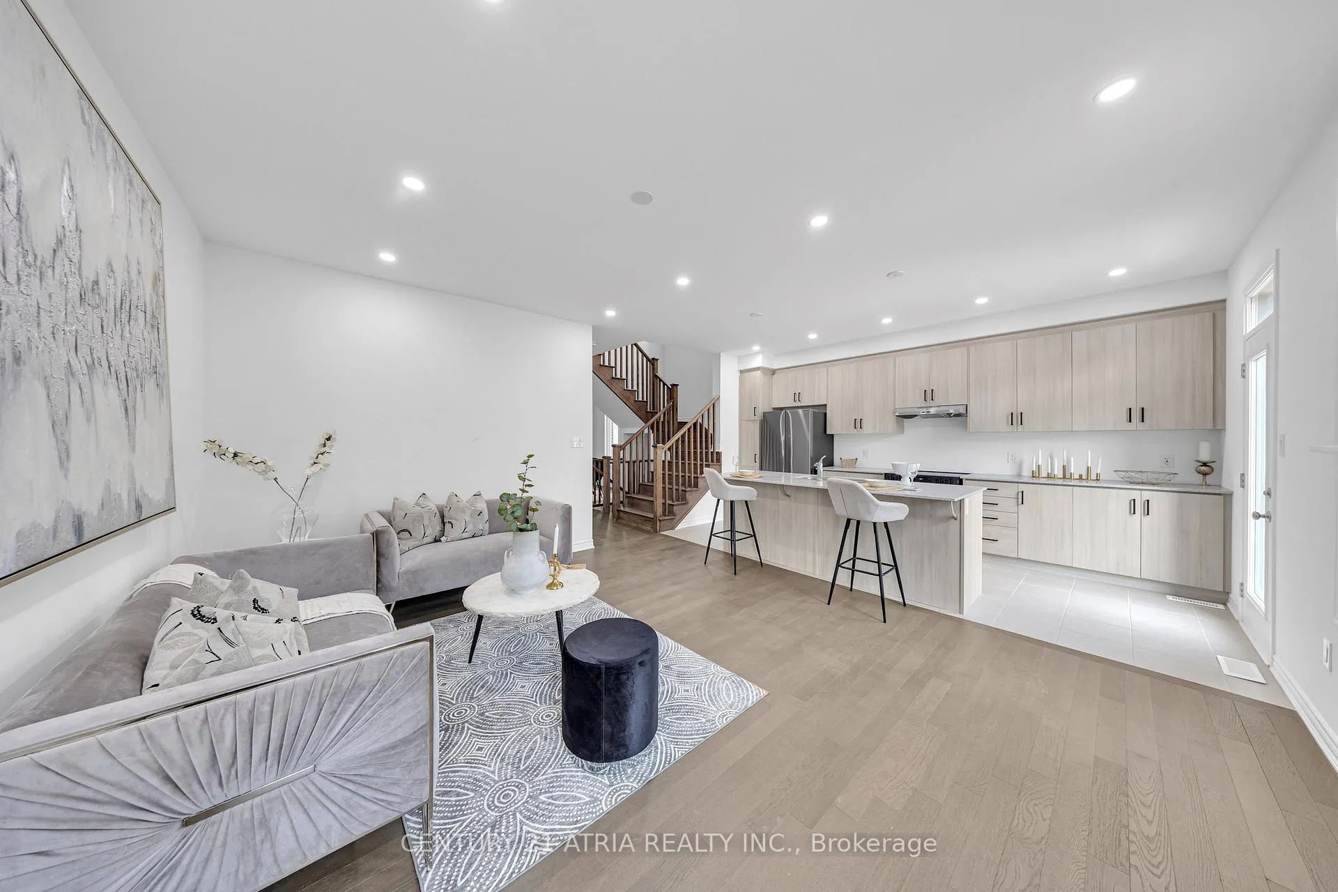 Photo 19 of 1331 Garthdale Street, Pickering, Rural Pickering — HOMEH