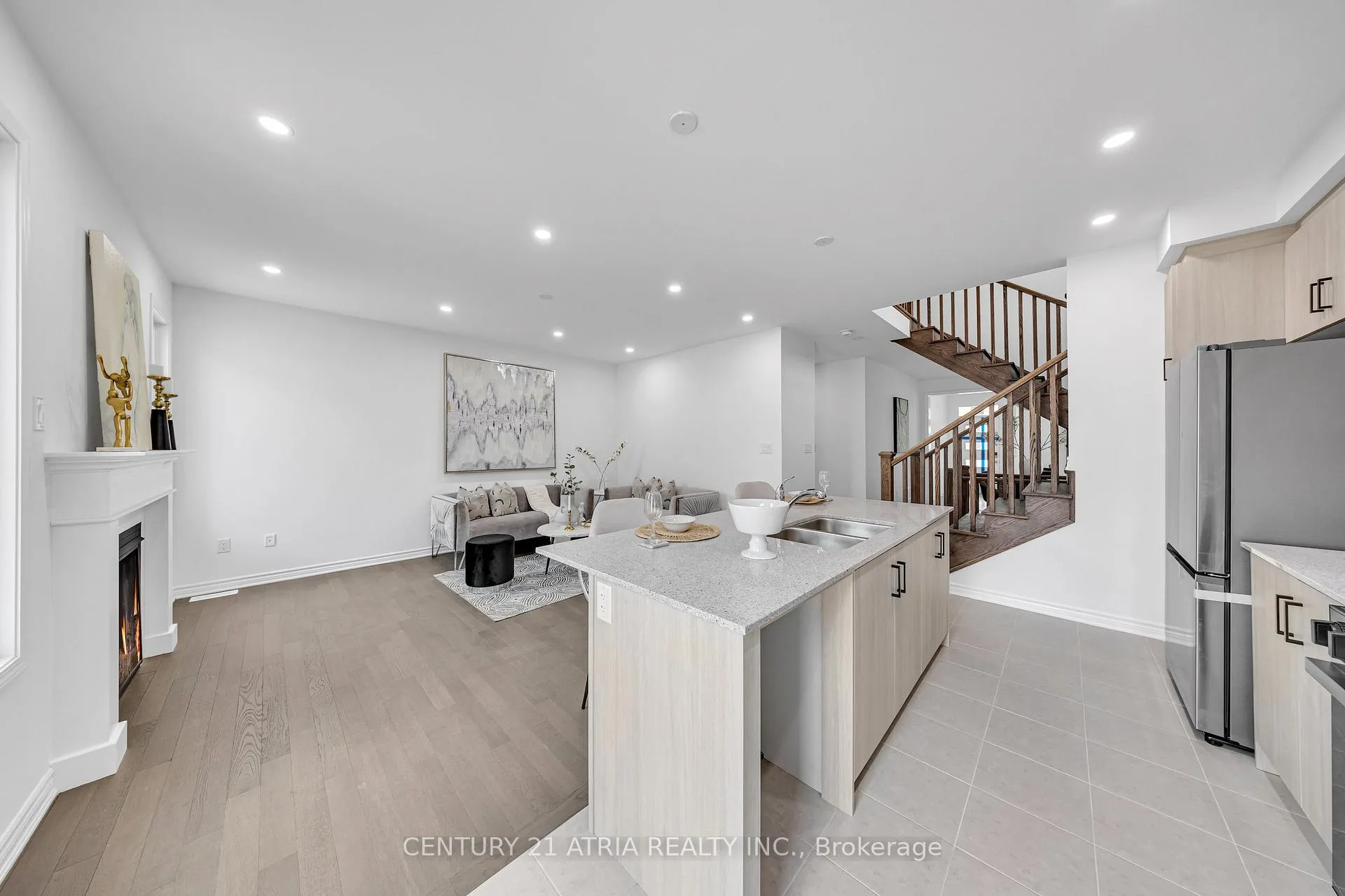 Photo 21 of 1331 Garthdale Street, Pickering, Rural Pickering — HOMEH